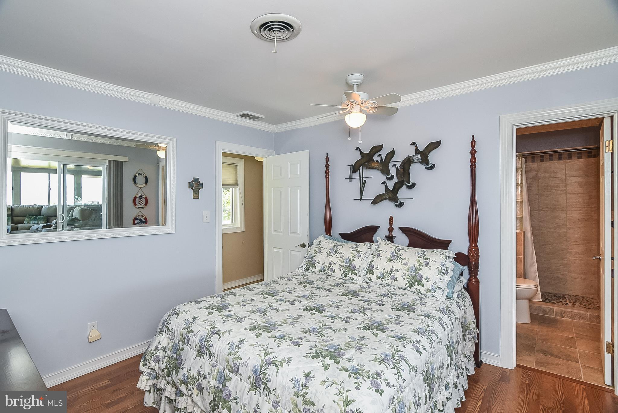 121 Riverview Cir