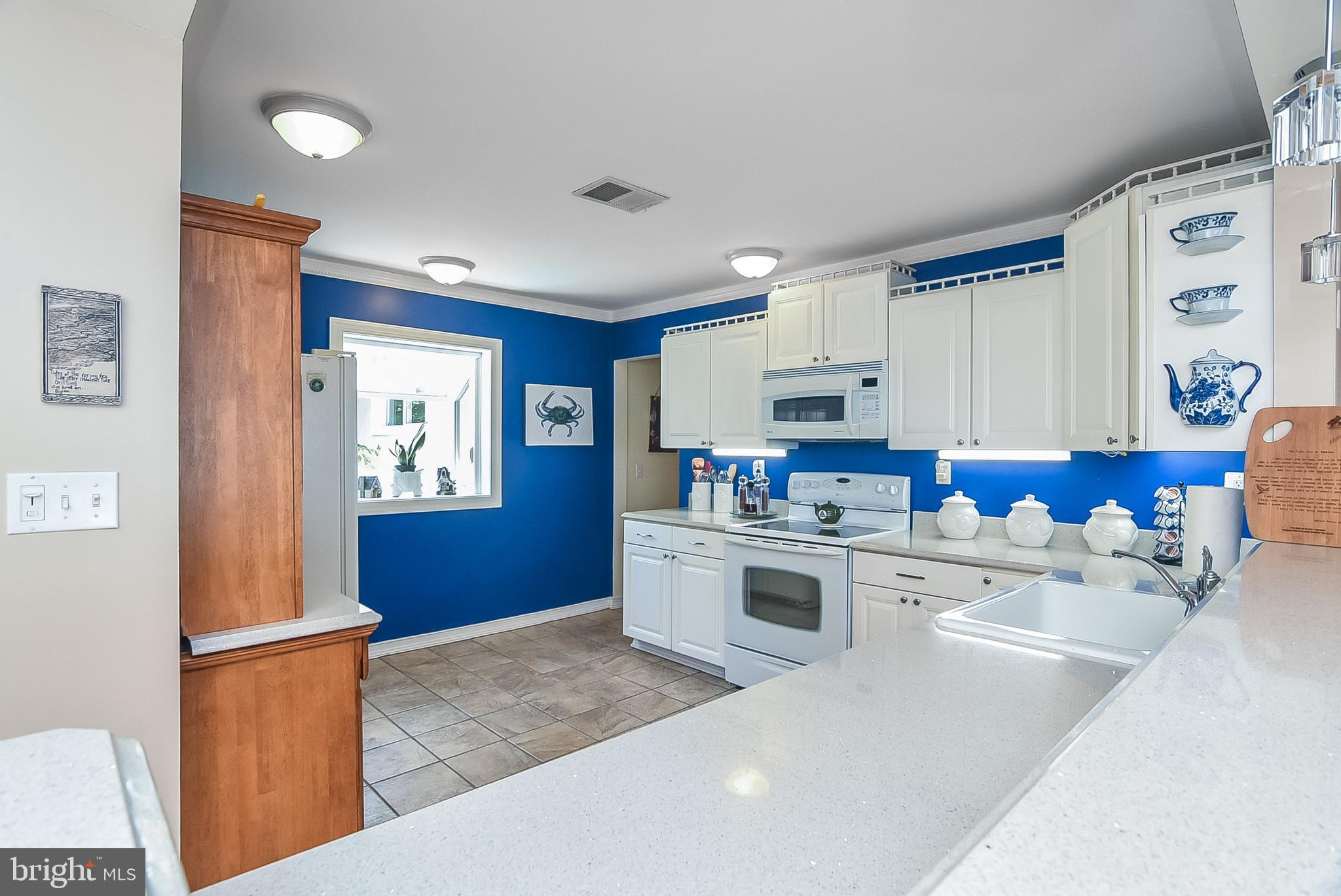 121 Riverview Cir