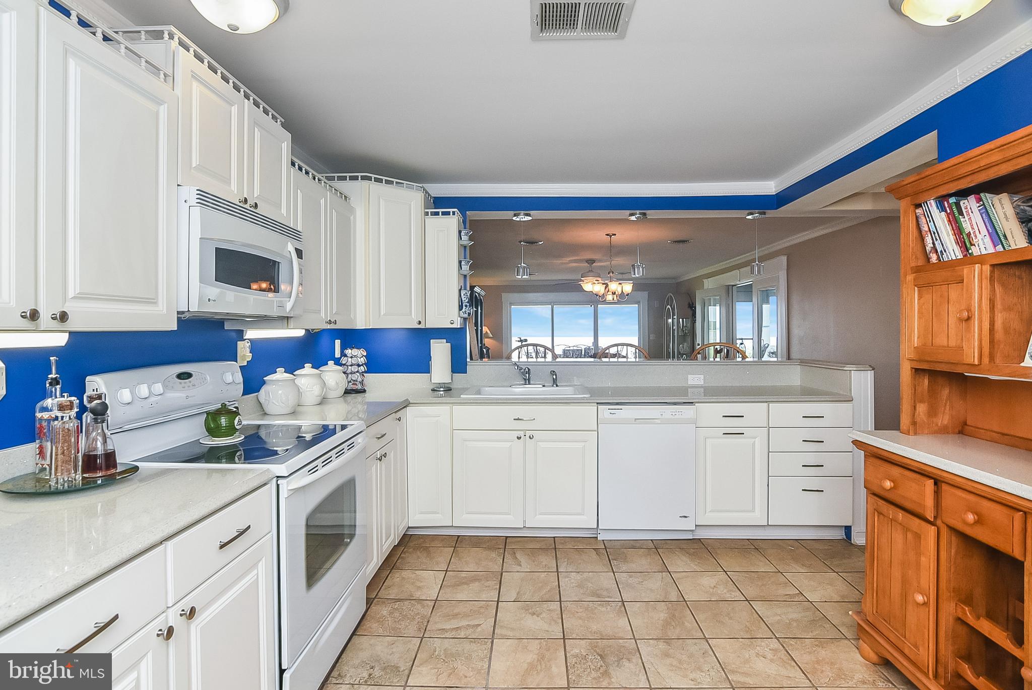 121 Riverview Cir