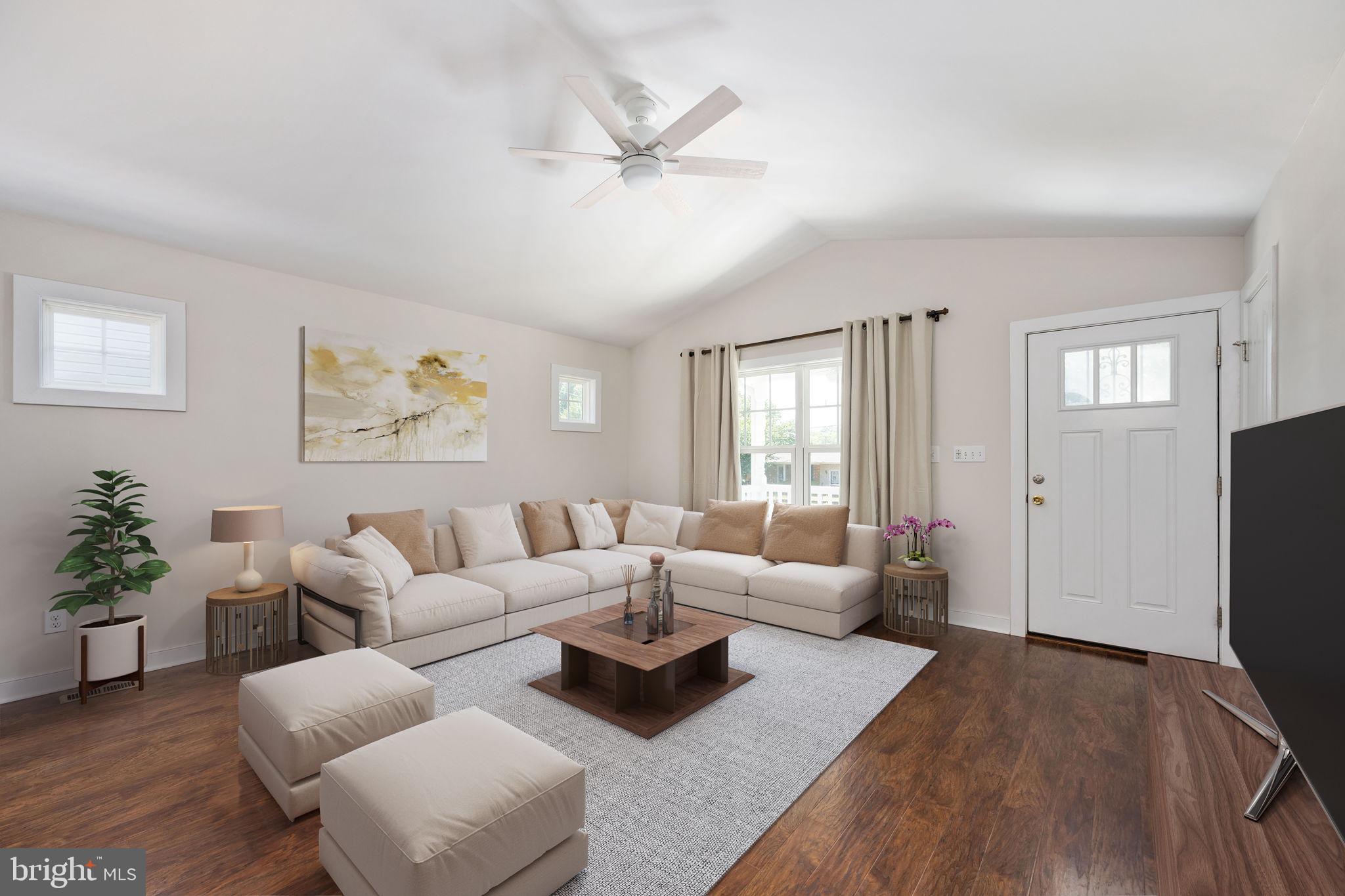 107 2nd St