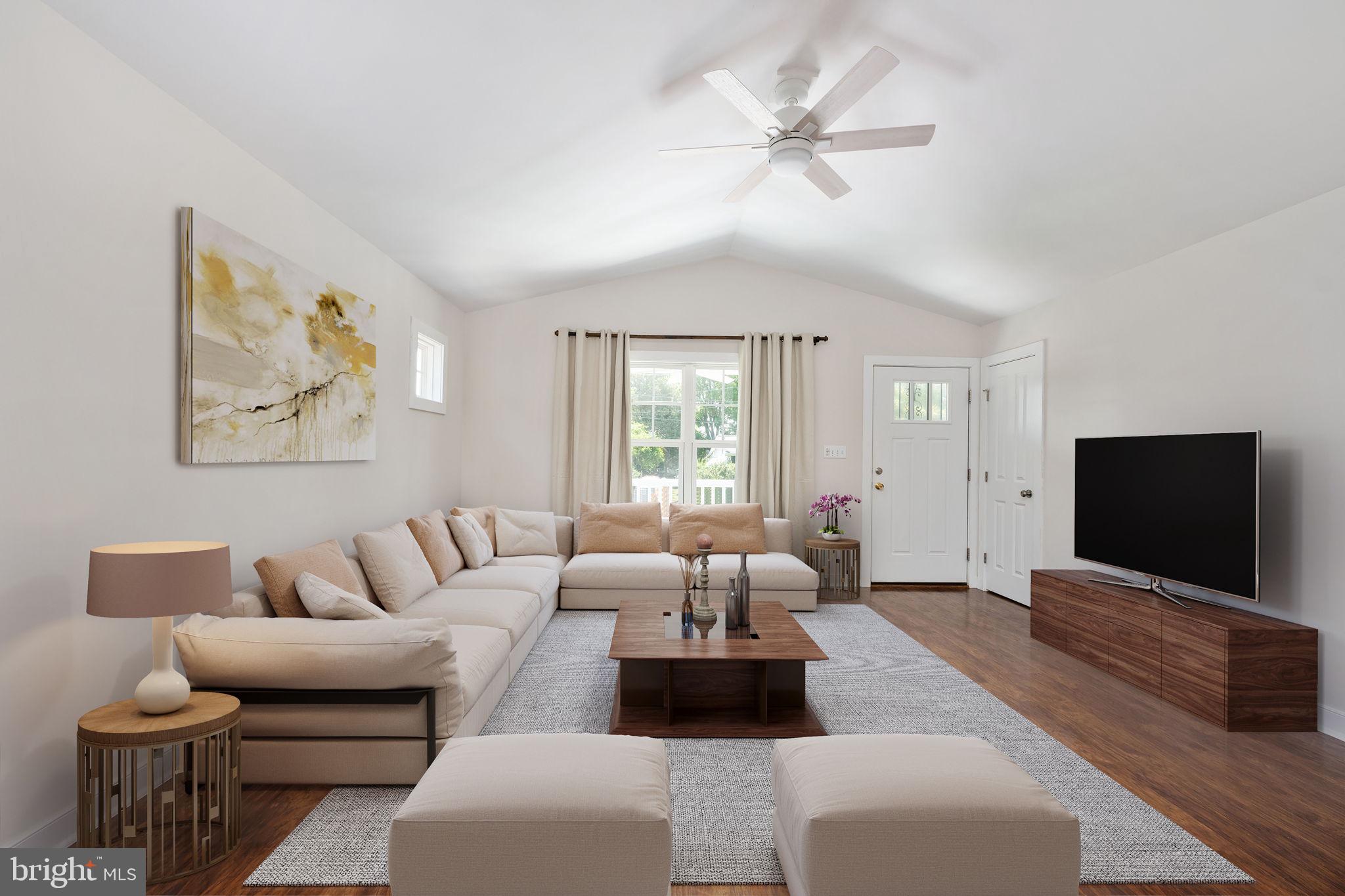 107 2nd St