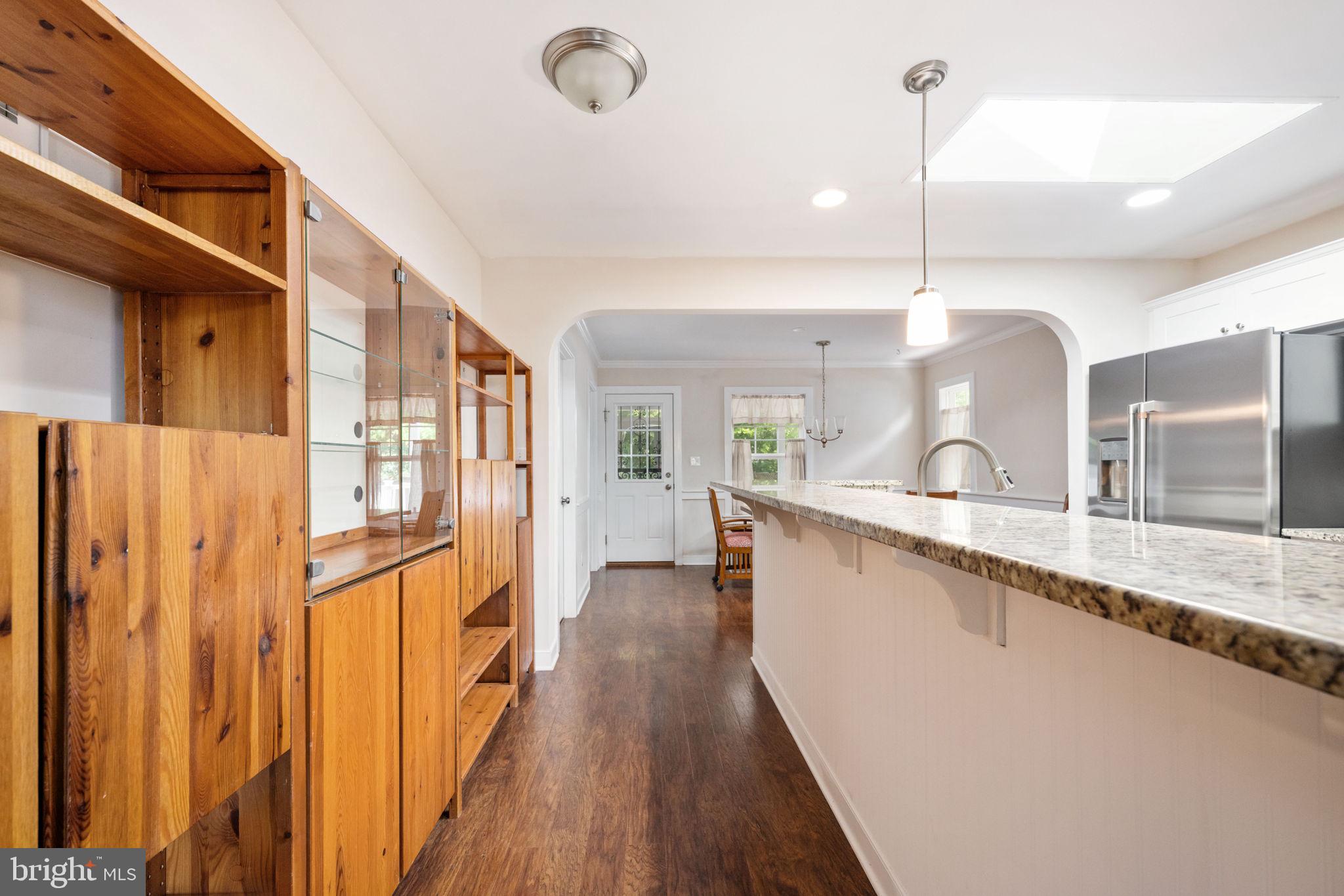 107 2nd St