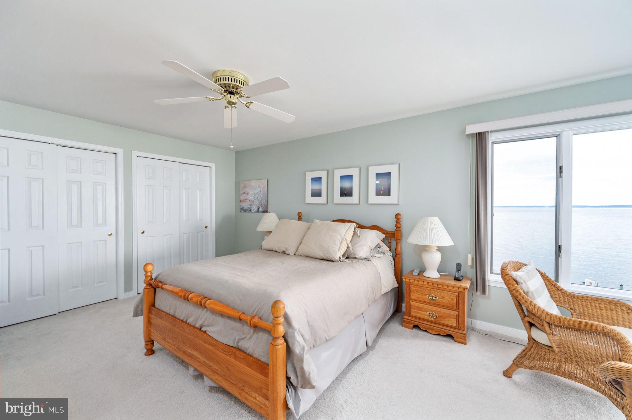 17 Lincoln Ave #304
