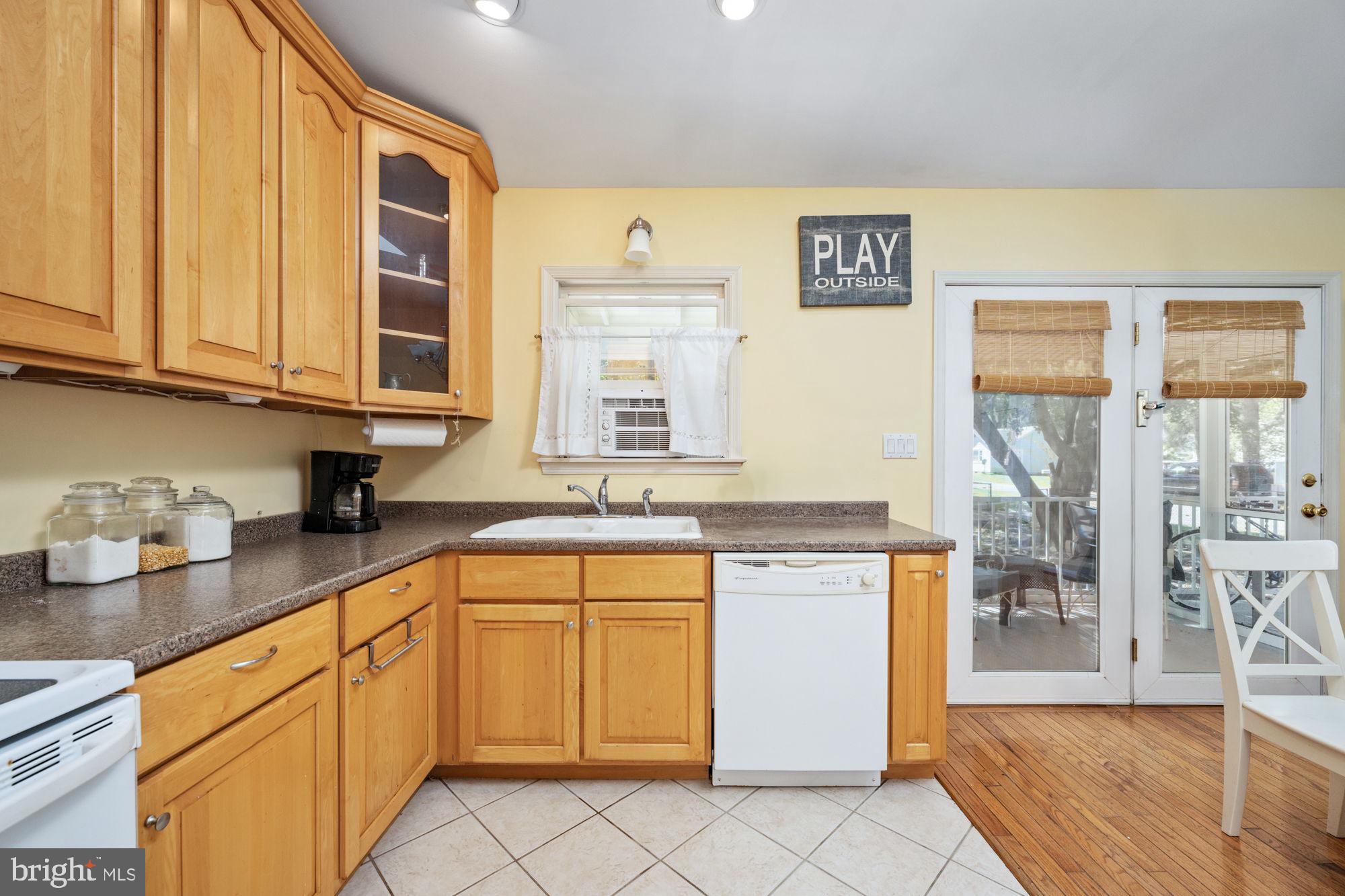 126 5th St