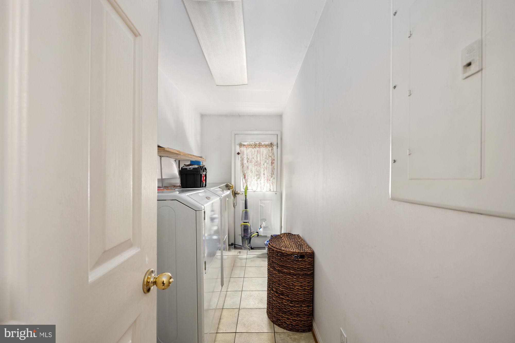 126 5th St