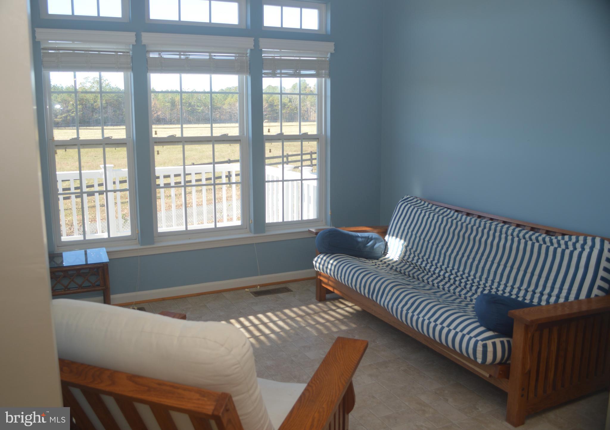 502 MONROE POINT