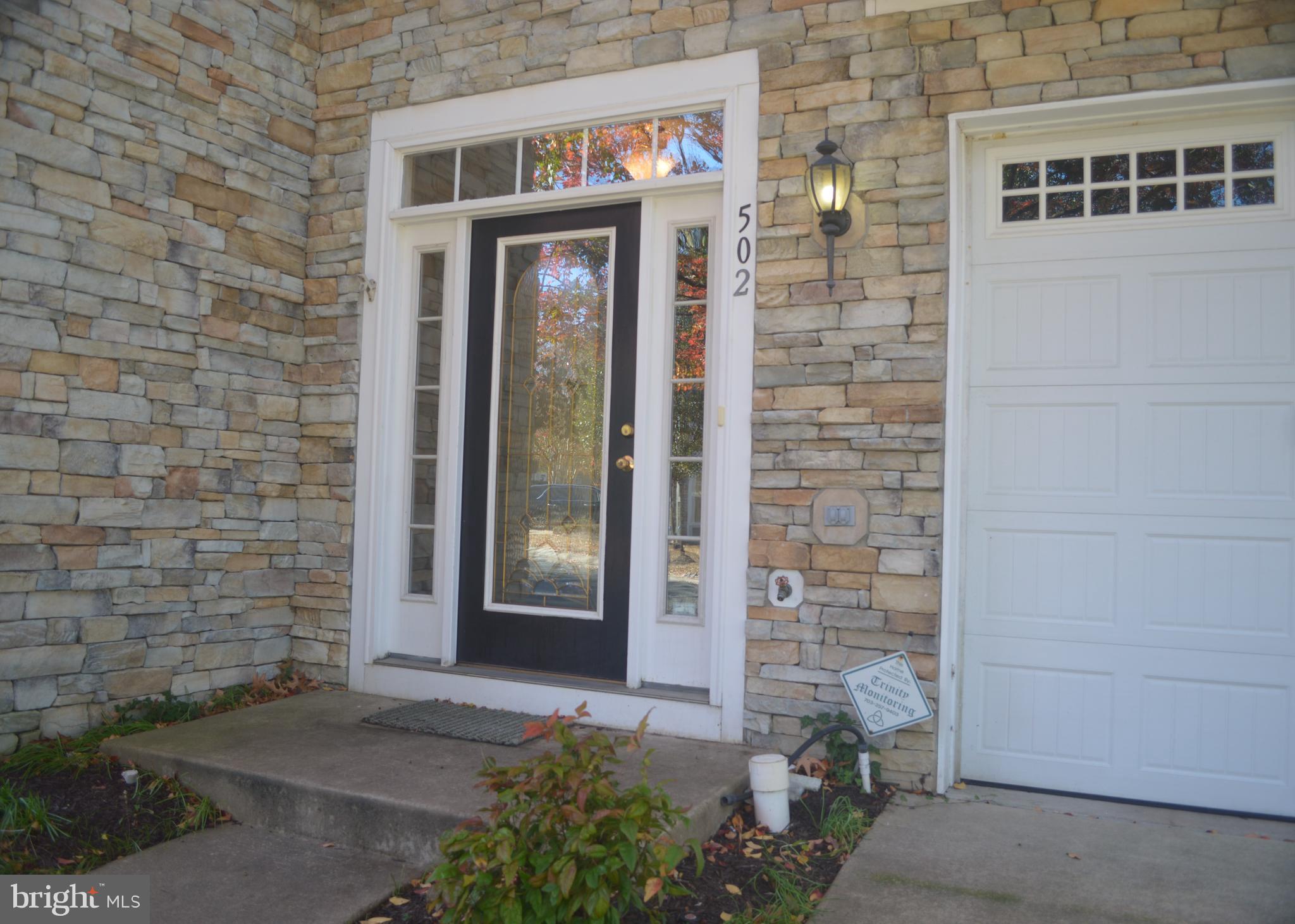502 MONROE POINT