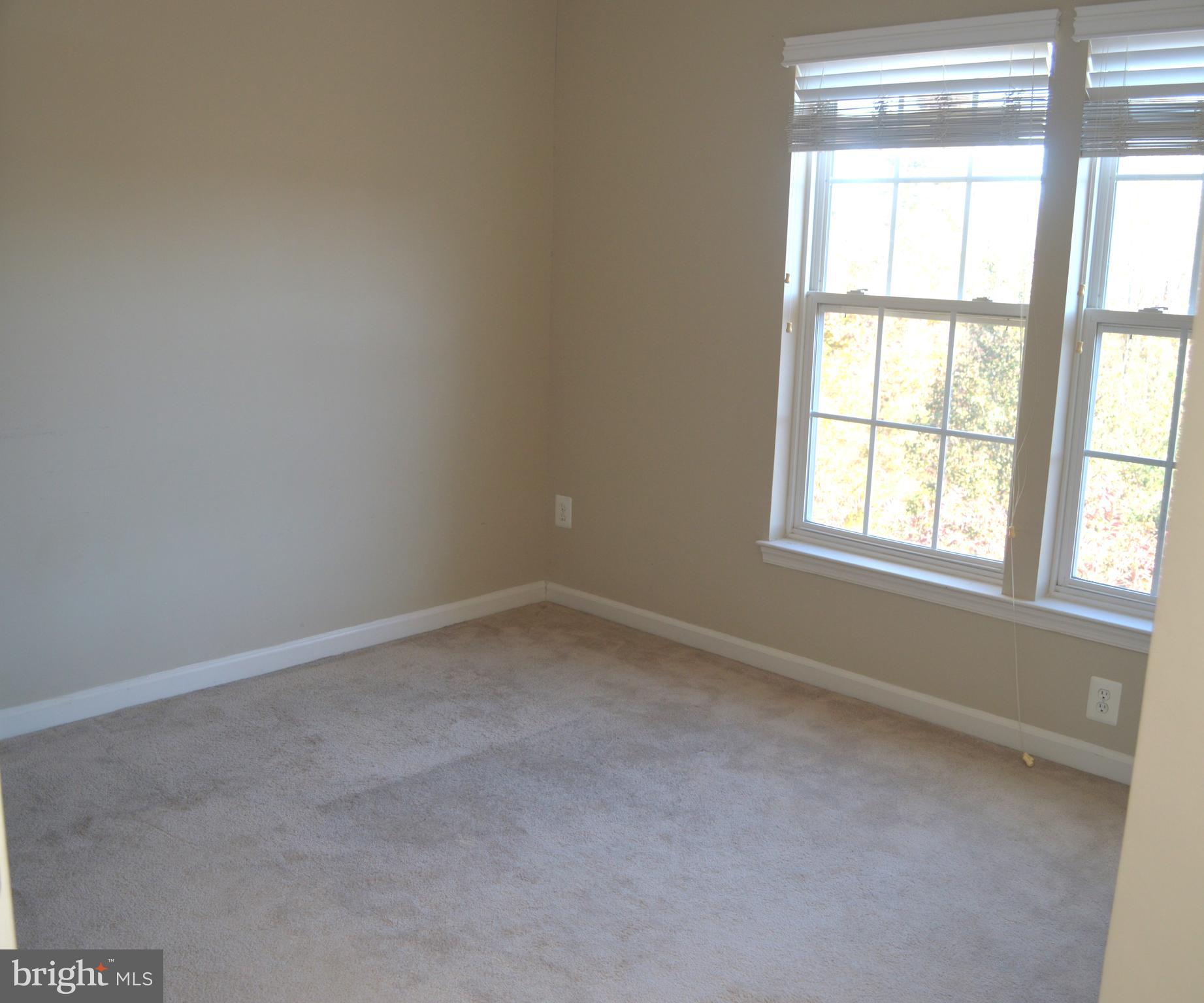 502 MONROE POINT