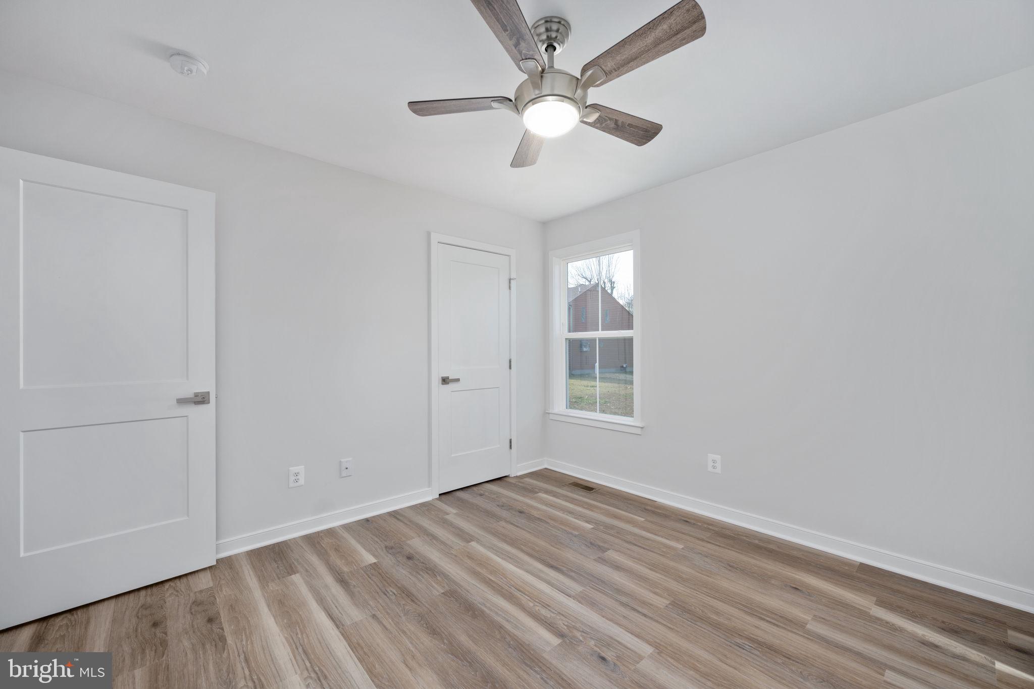 43 Monroe Dr