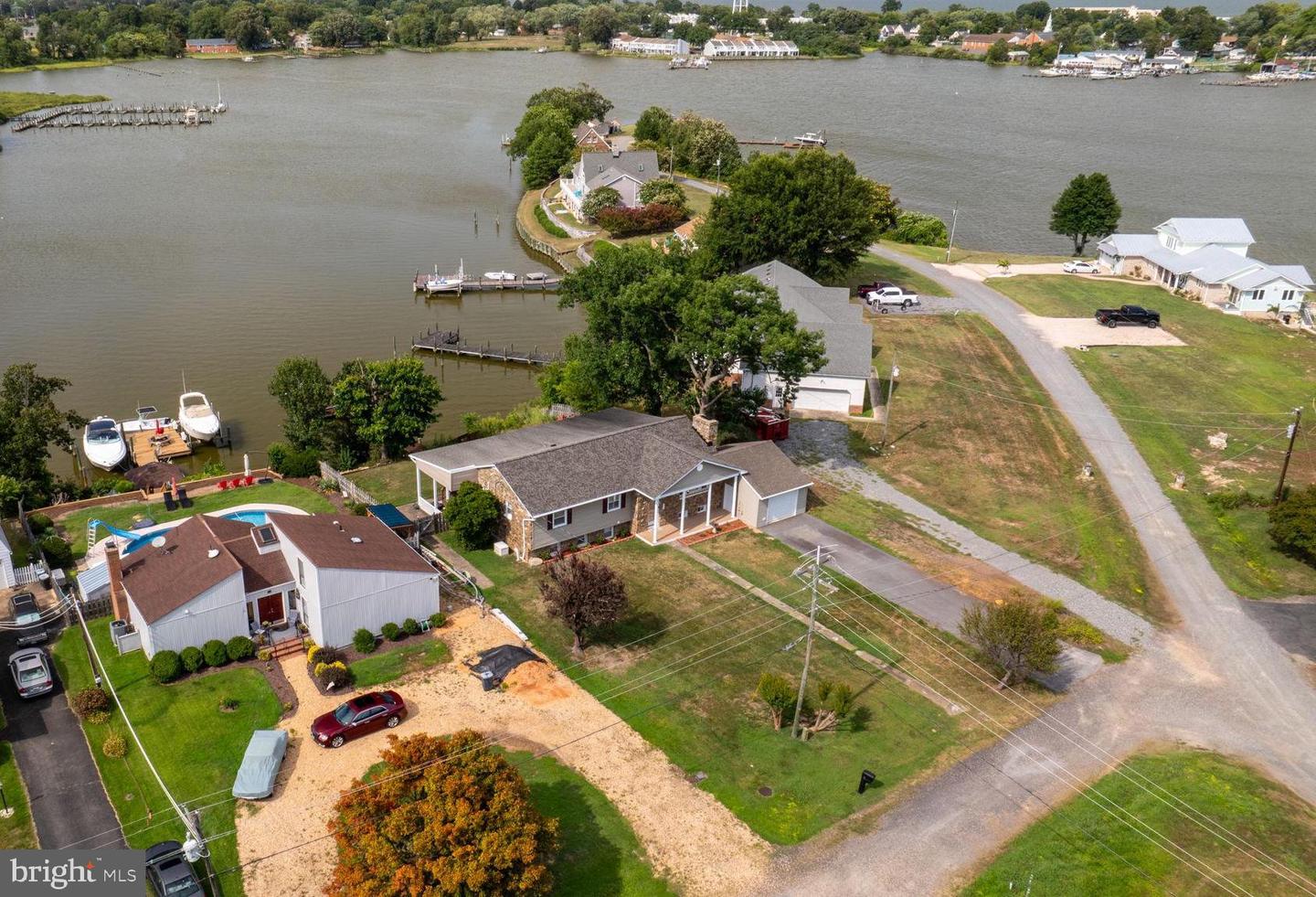 21 Waterview Pt