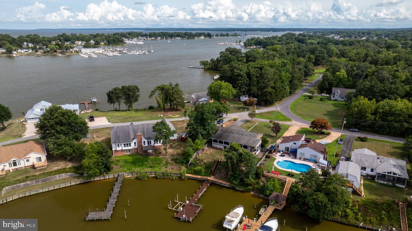 21 Waterview Pt