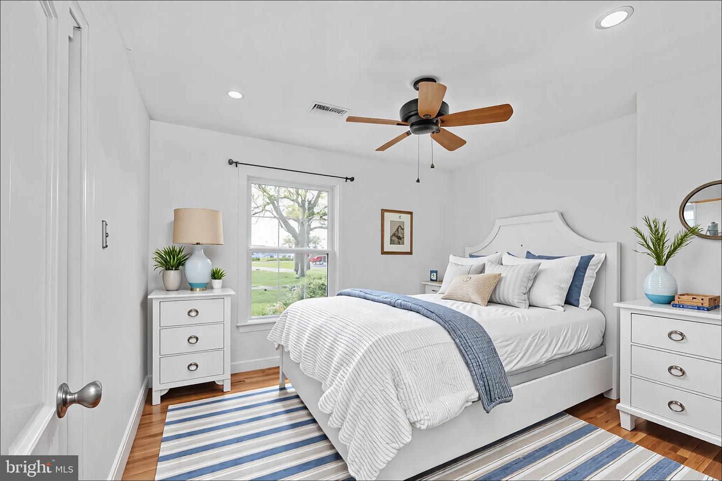 36 Waterview Point