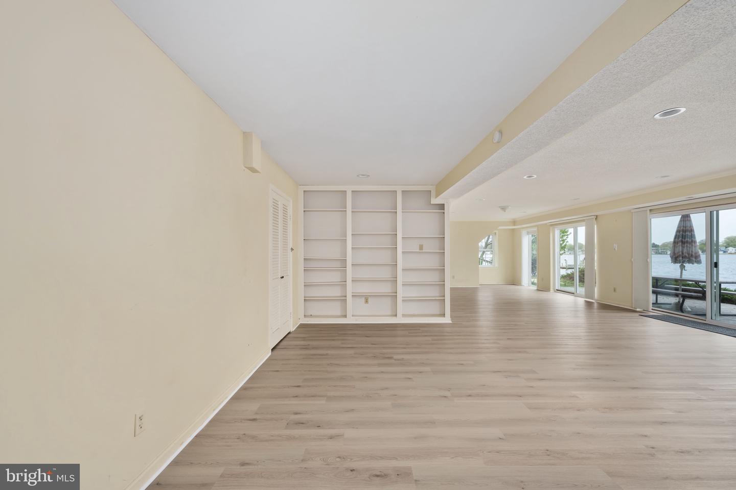 36 Waterview Point