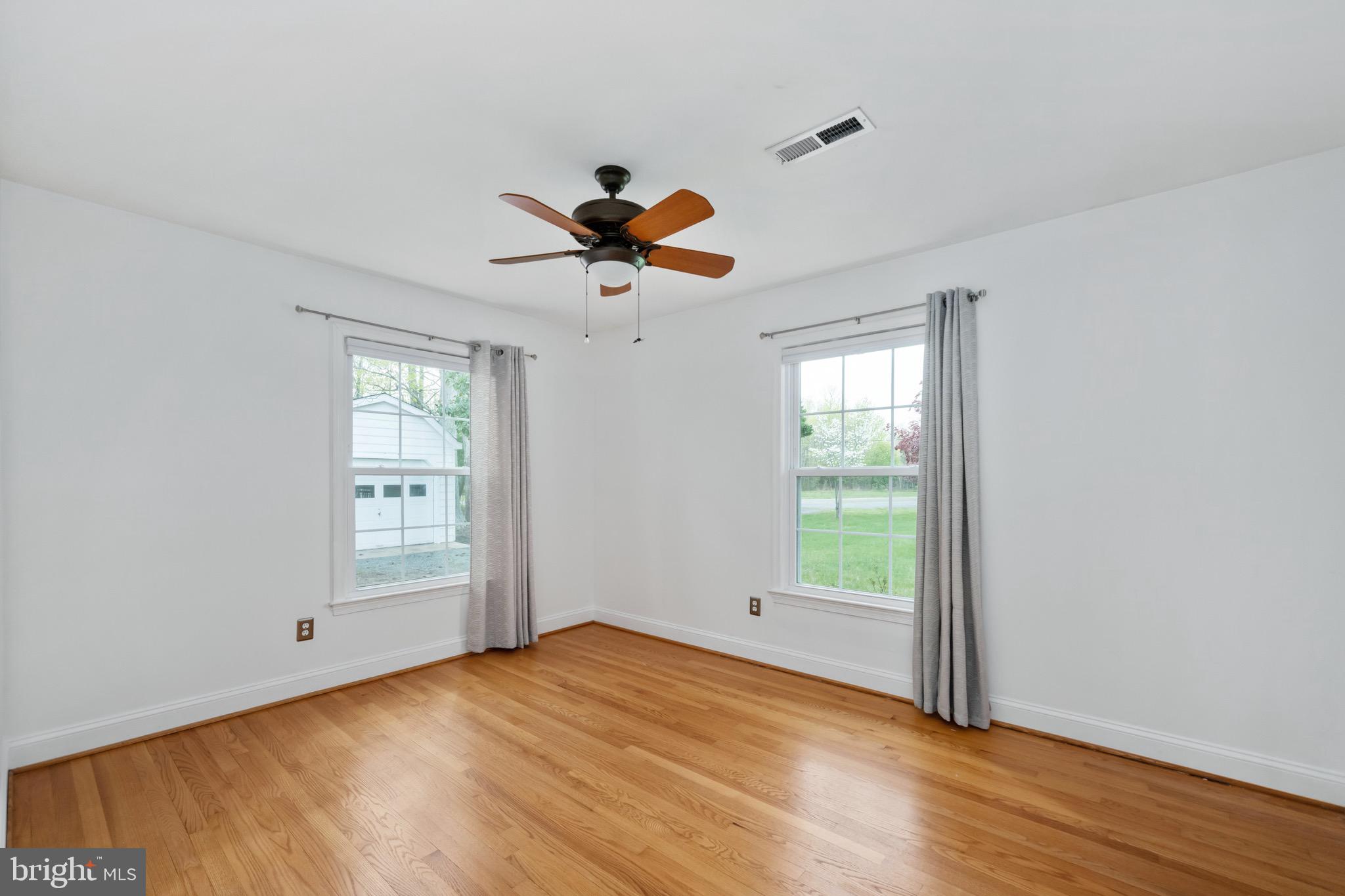 36 Waterview Point