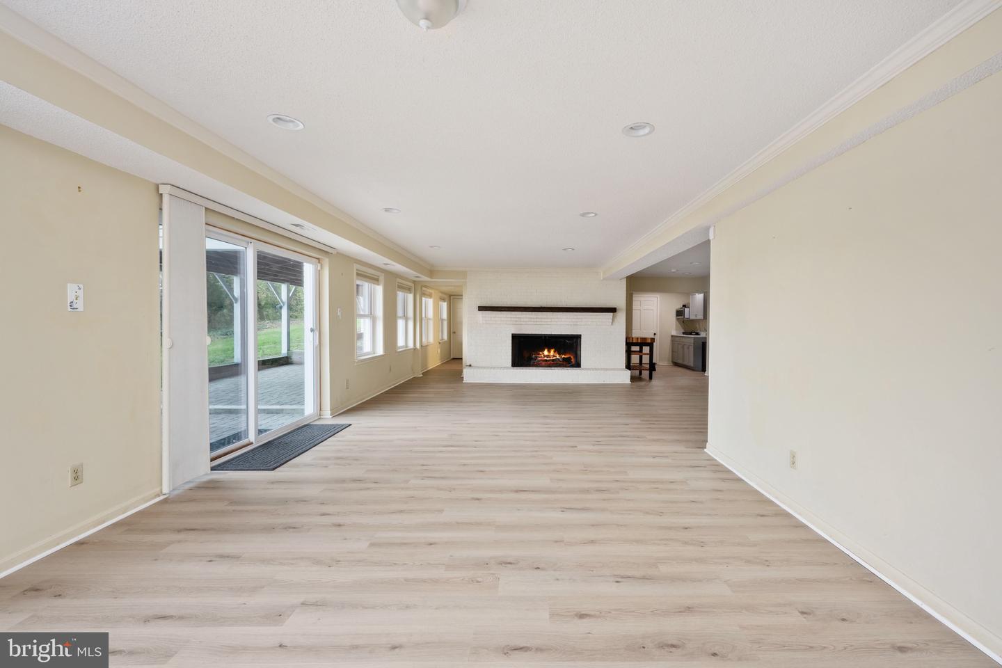 36 Waterview Point