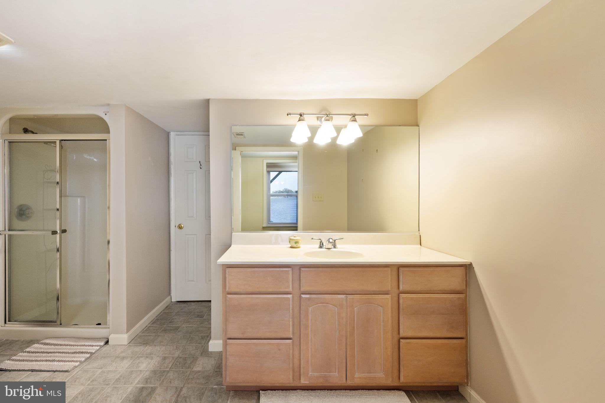 36 Waterview Point