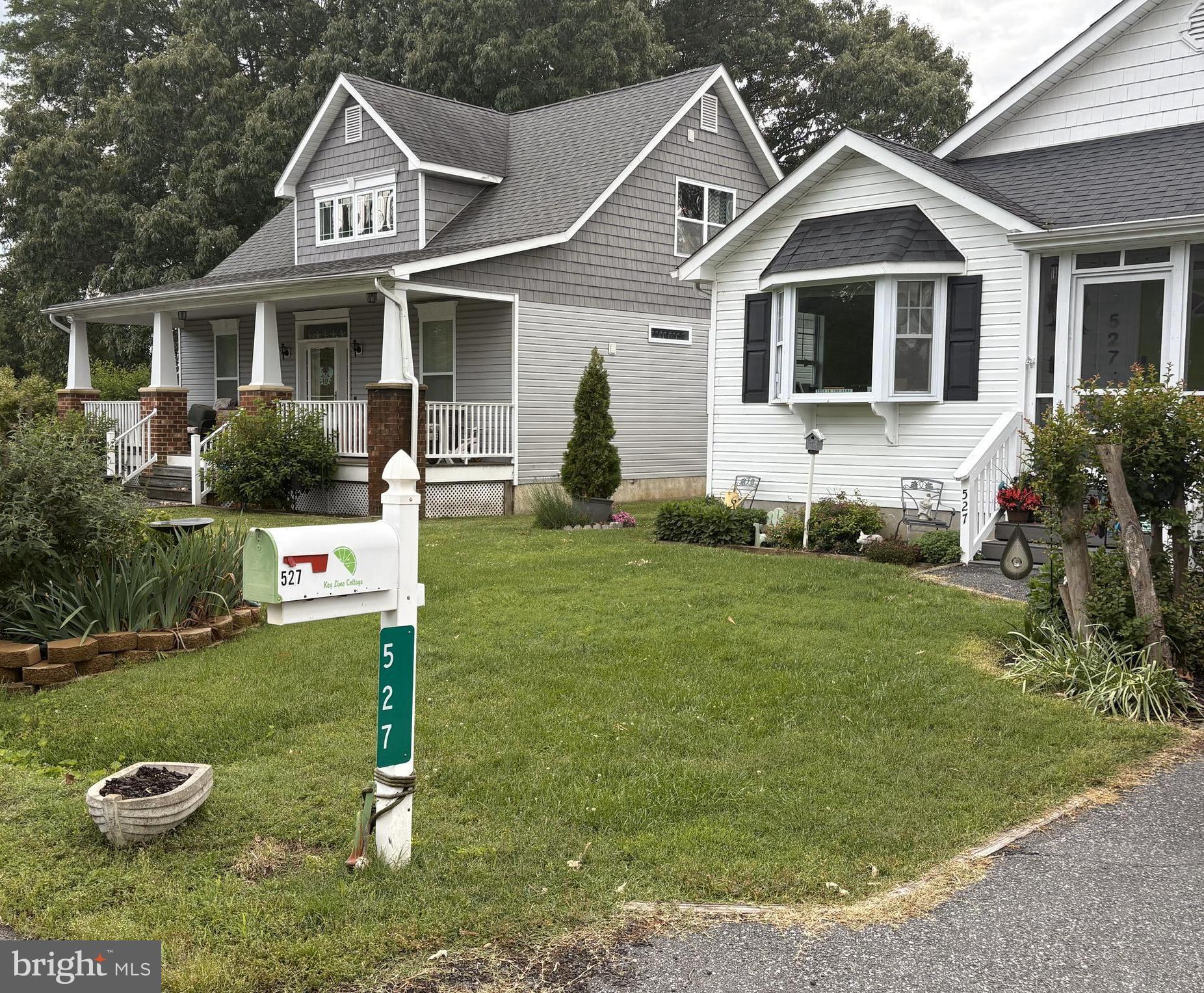 527 Monroe Bay Ave
