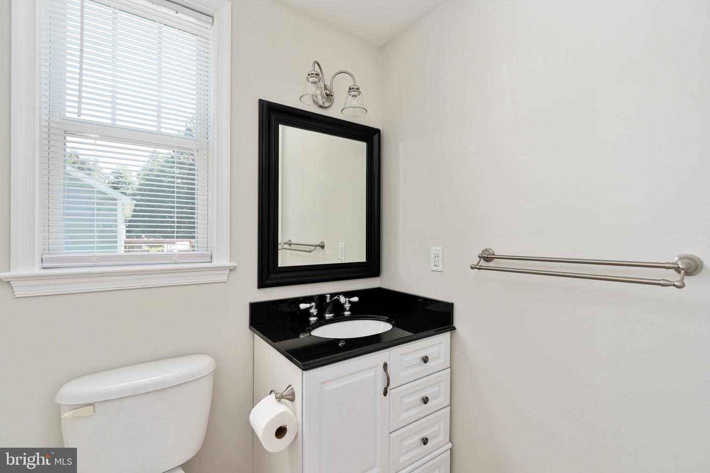 449 Wakefield Dr