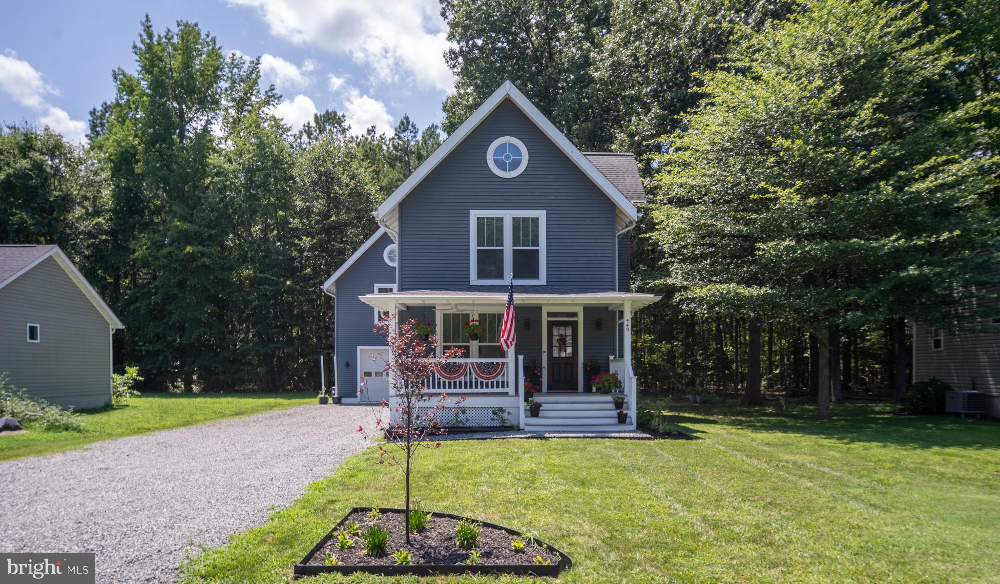 449 Wakefield Dr