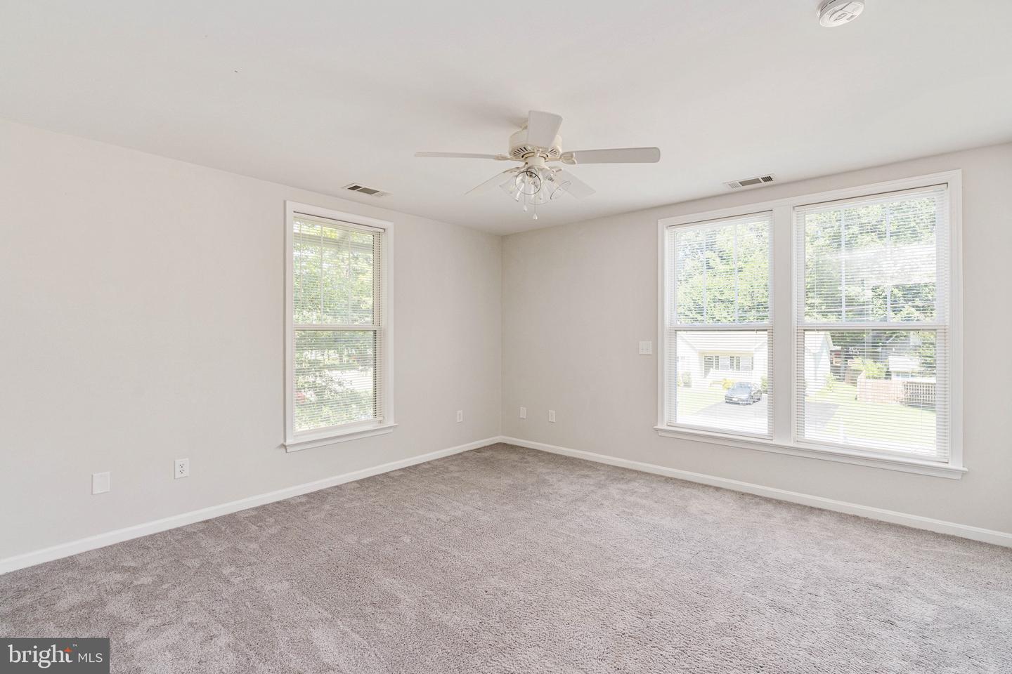 449 Wakefield Dr