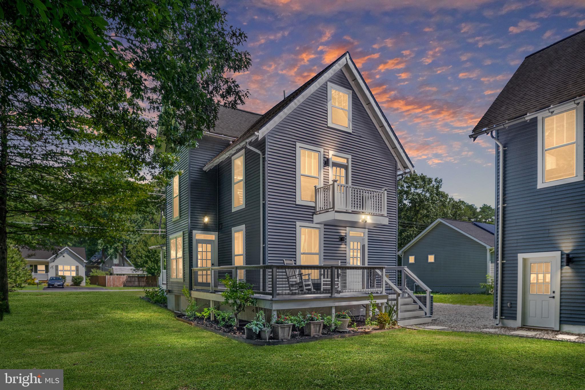 449 Wakefield Dr