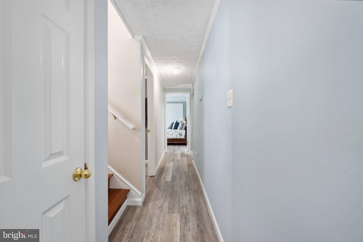 21 WATERVIEW POINT