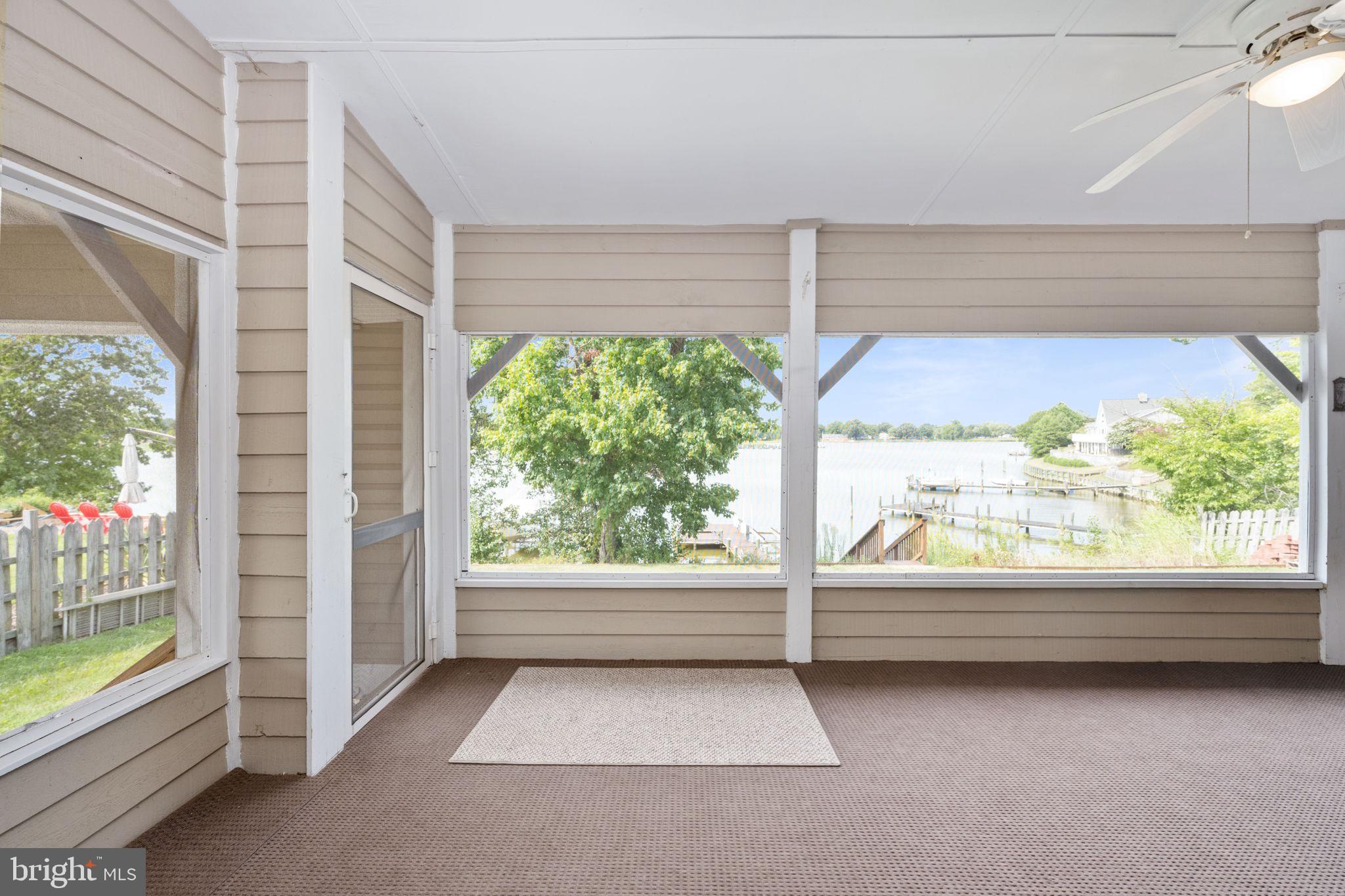 21 WATERVIEW POINT