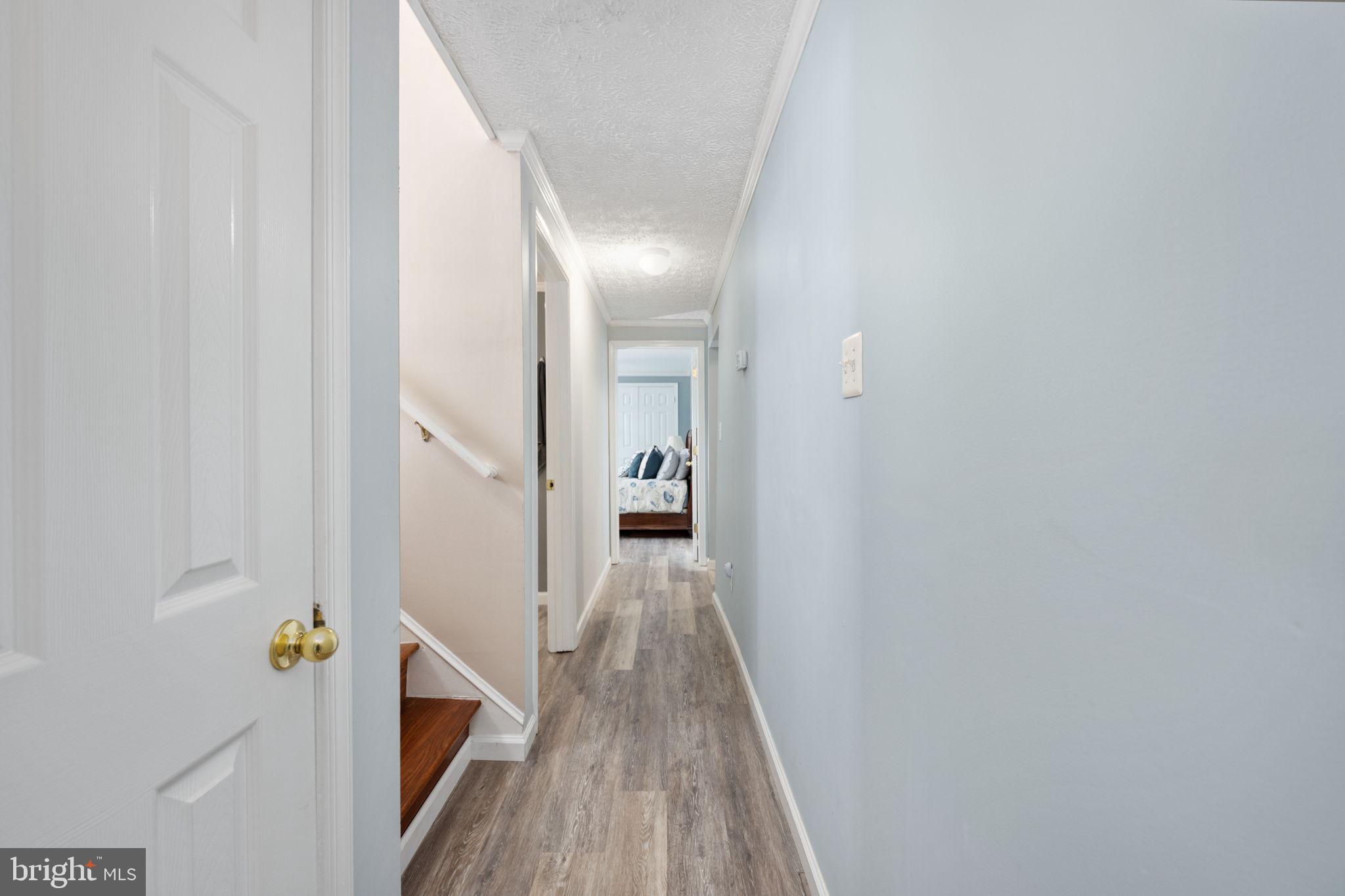 21 WATERVIEW POINT