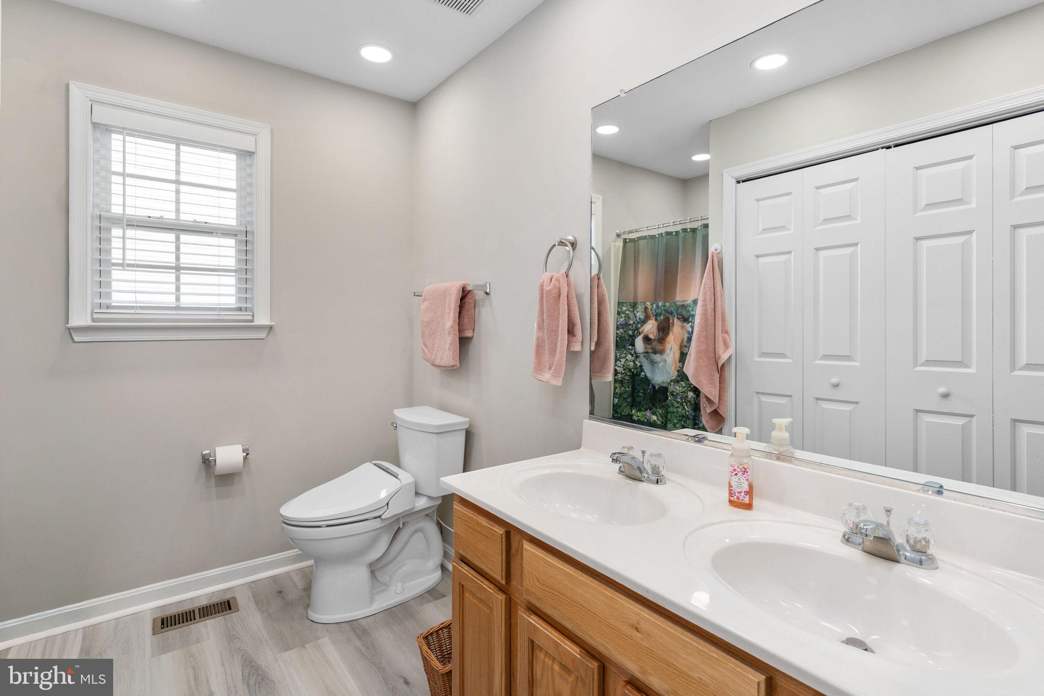 219 SANTA MARIA AVENUE