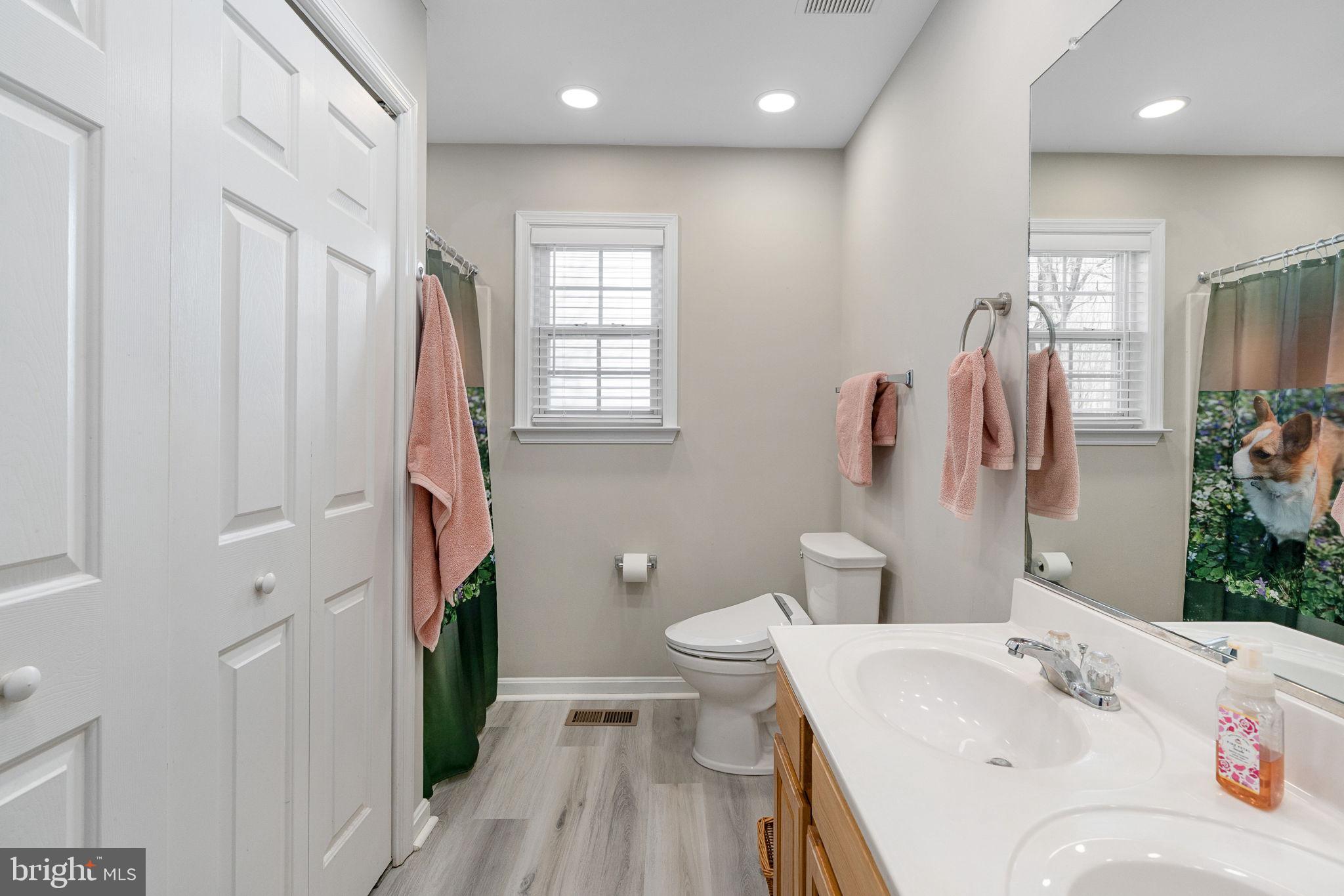 219 SANTA MARIA AVENUE