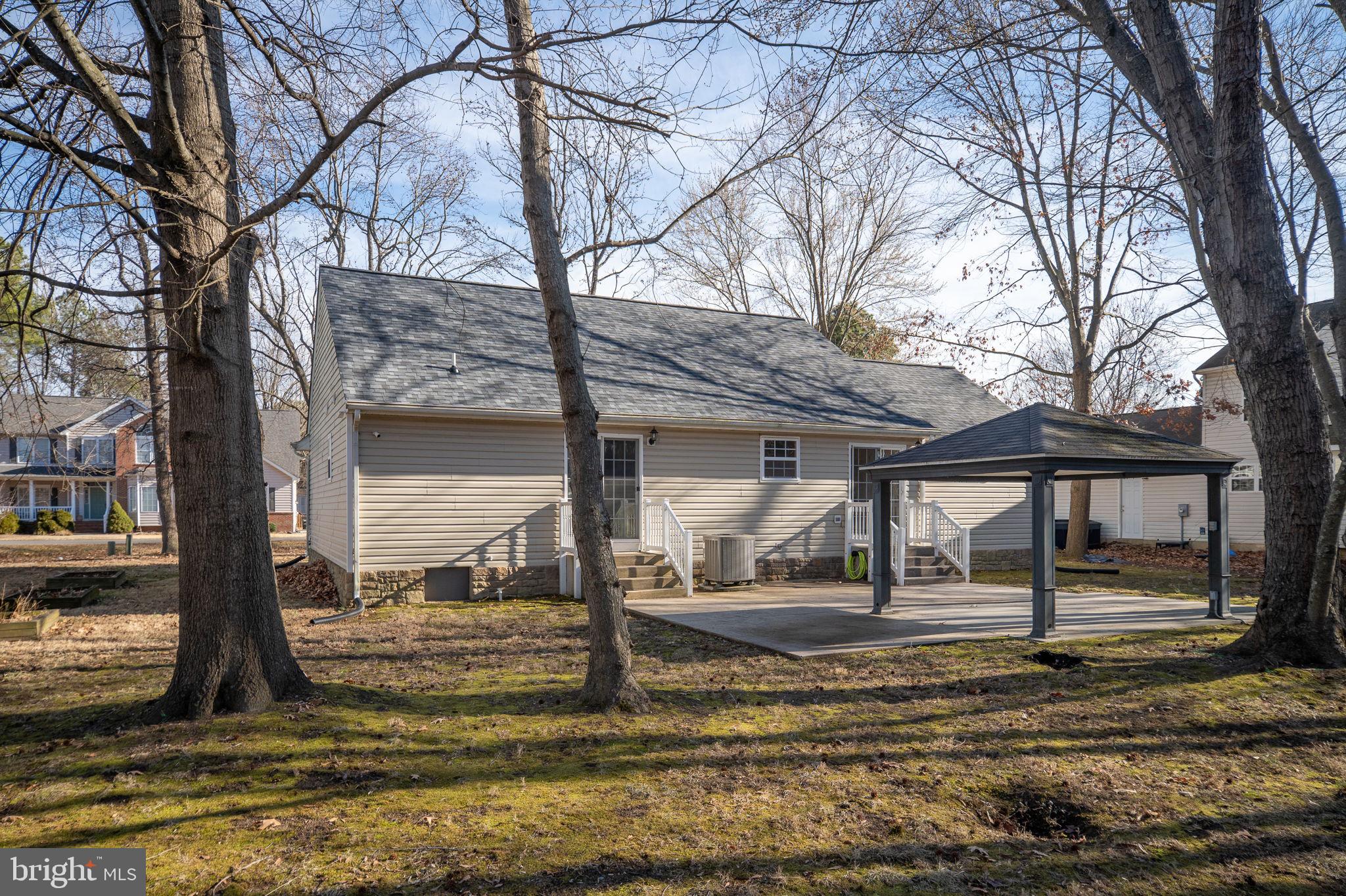 219 SANTA MARIA AVENUE