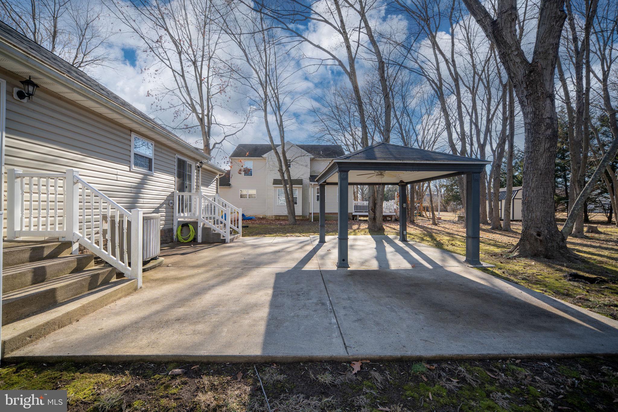 219 SANTA MARIA AVENUE