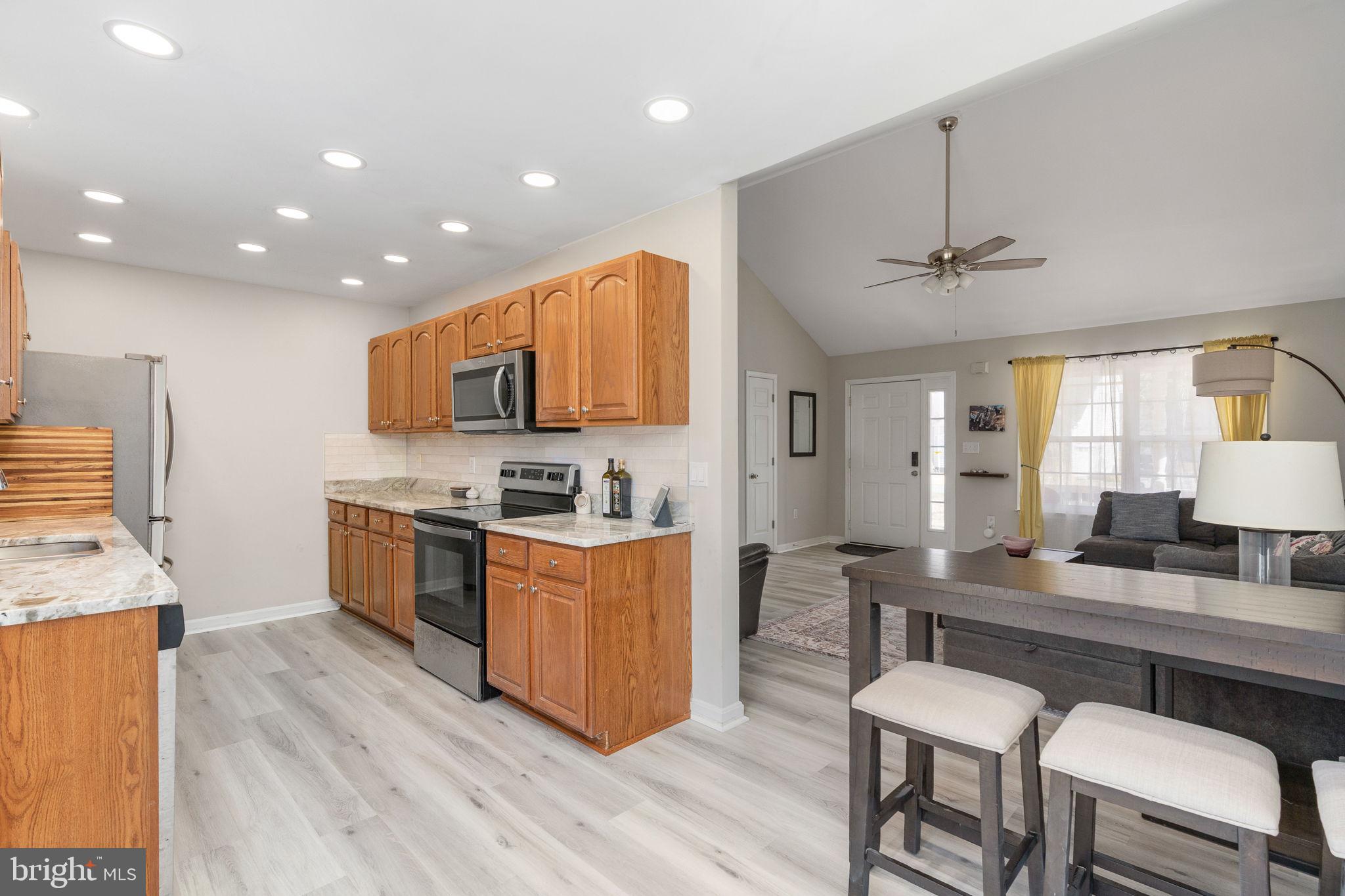 219 SANTA MARIA AVENUE