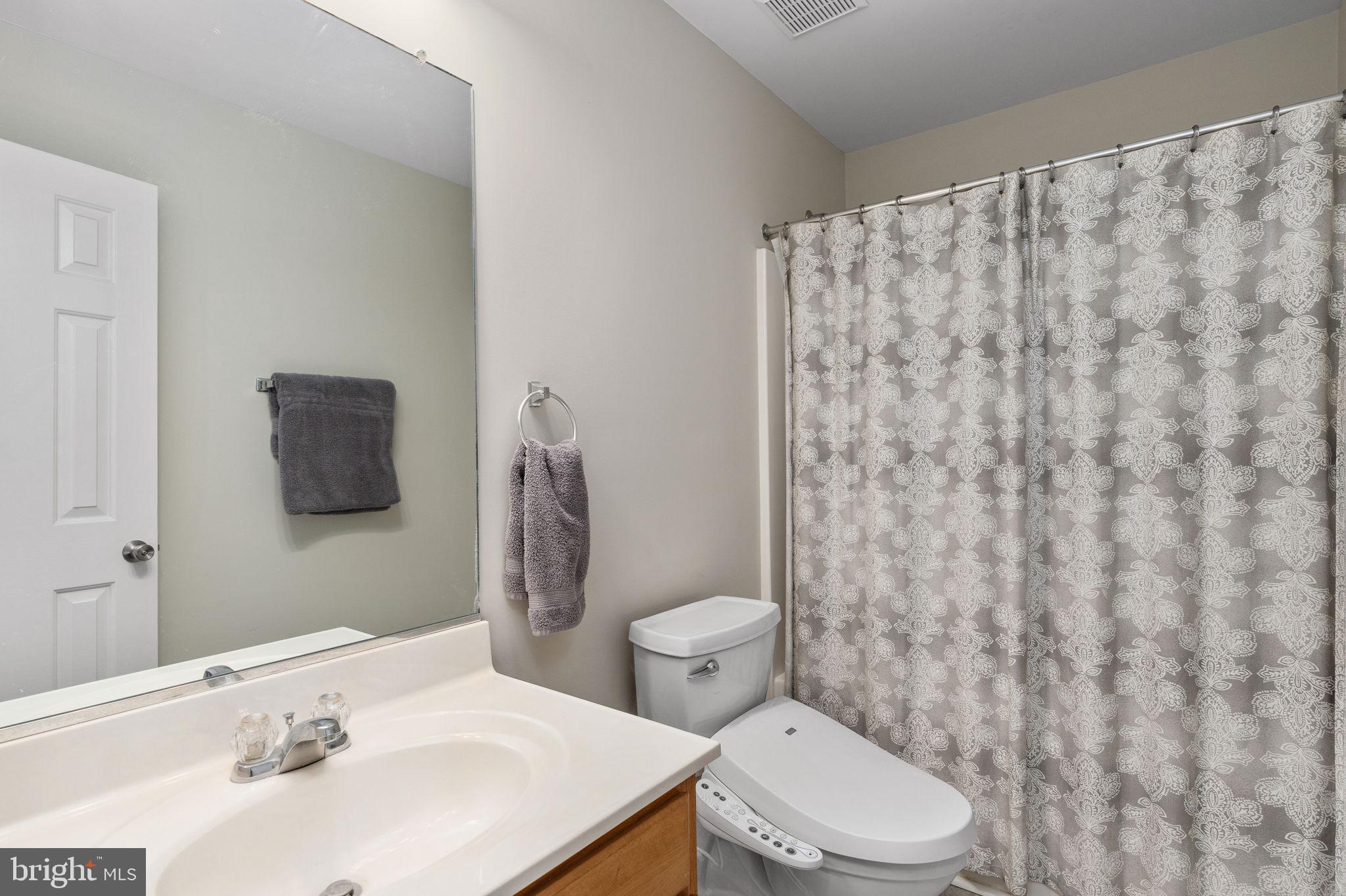 219 SANTA MARIA AVENUE