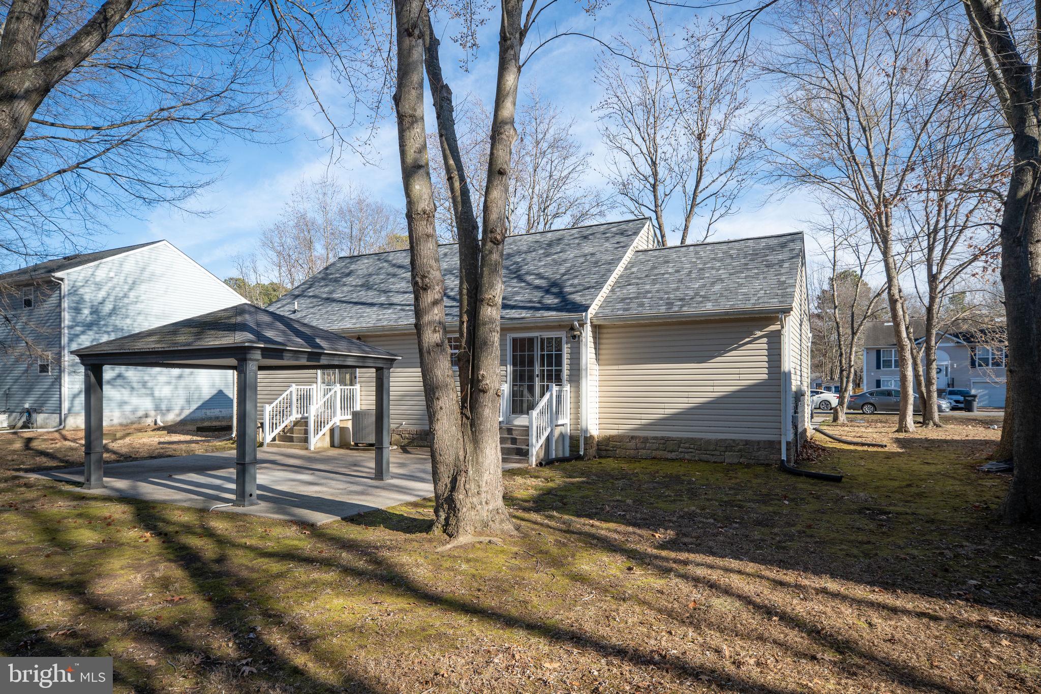 219 SANTA MARIA AVENUE