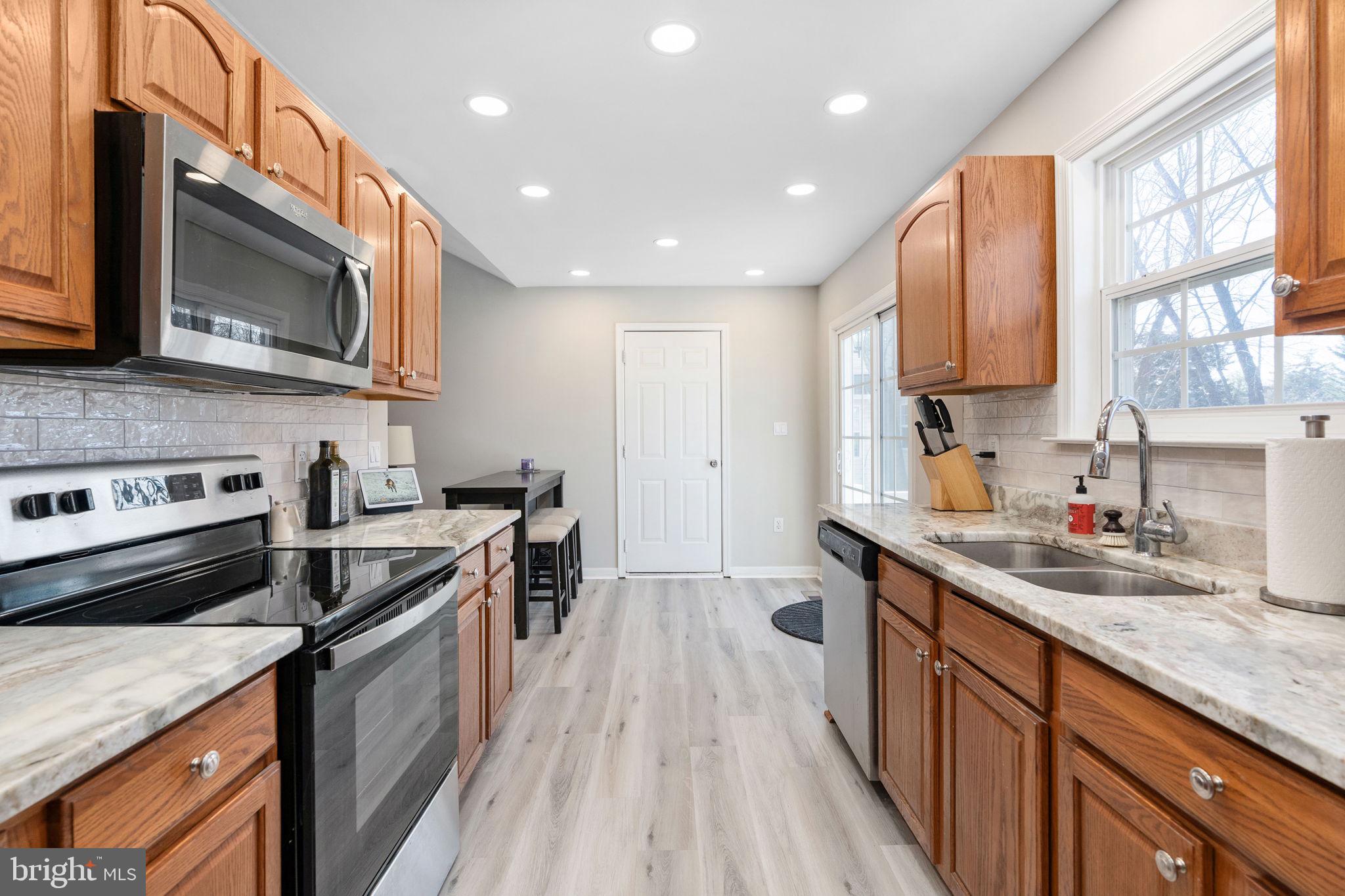 219 SANTA MARIA AVENUE