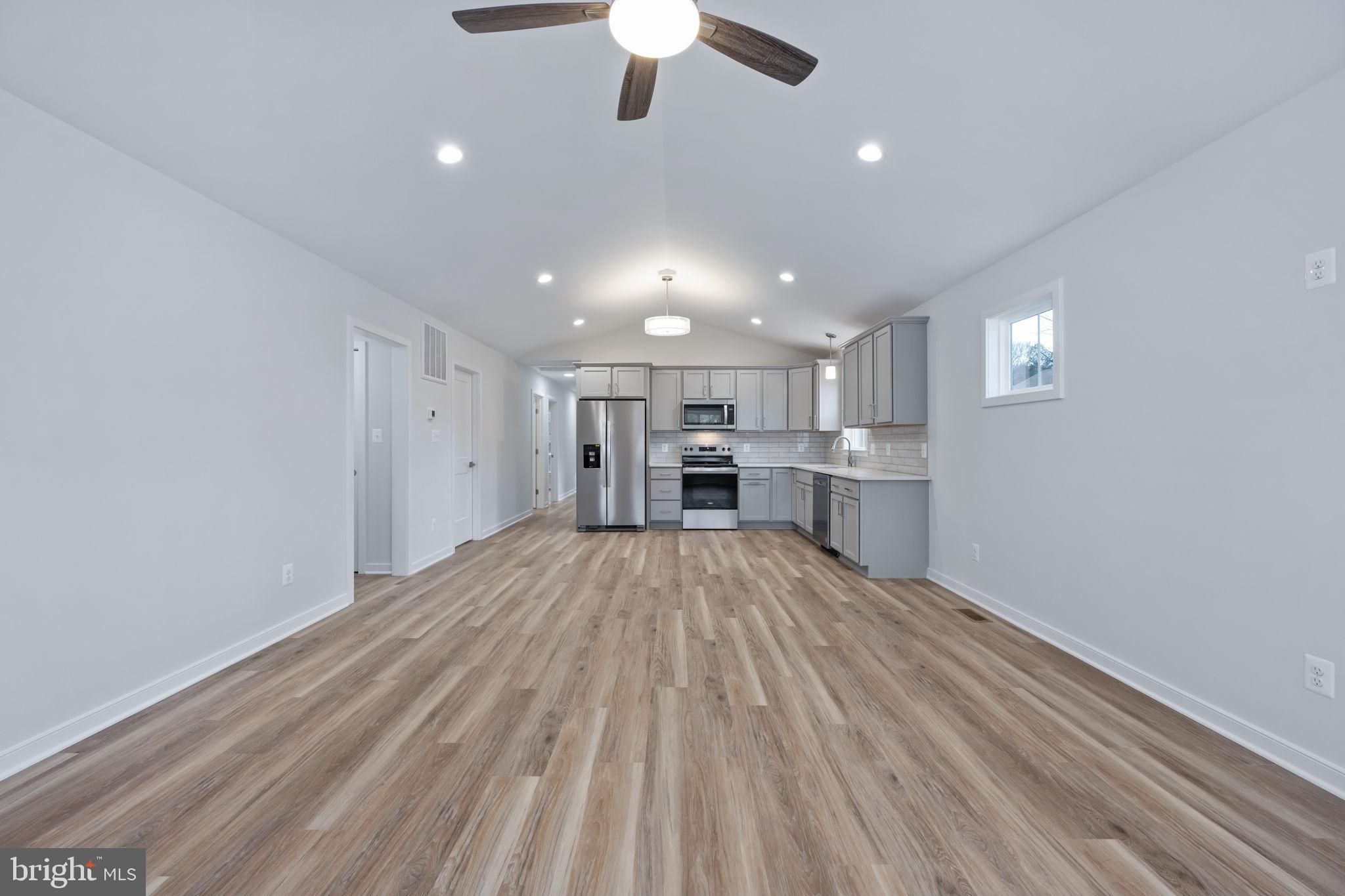 390 MONTICELLO DRIVE