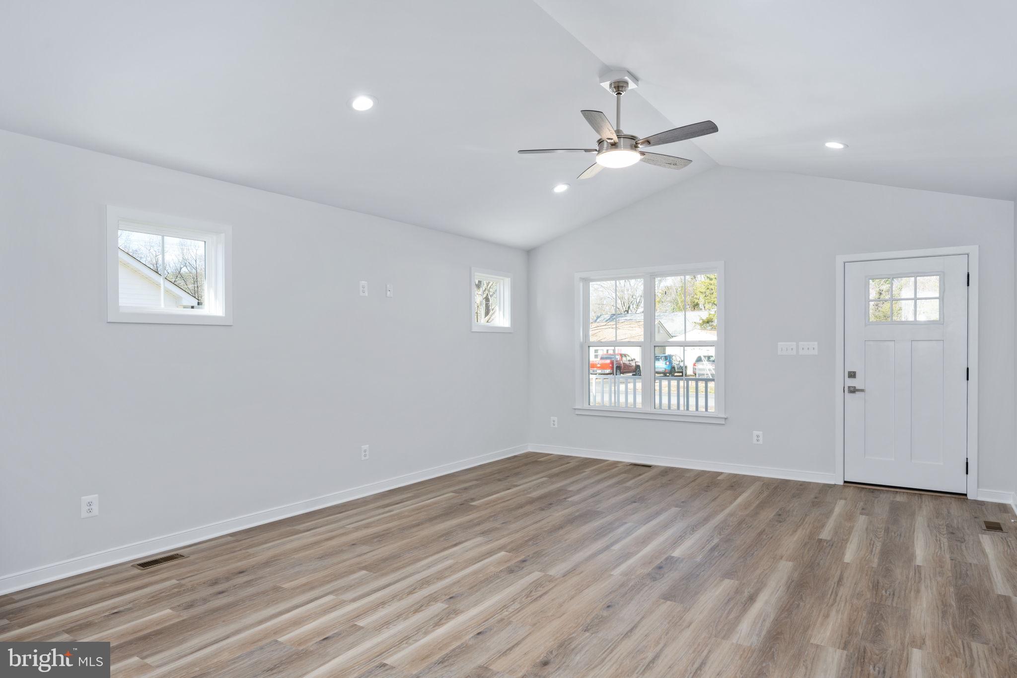 390 MONTICELLO DRIVE
