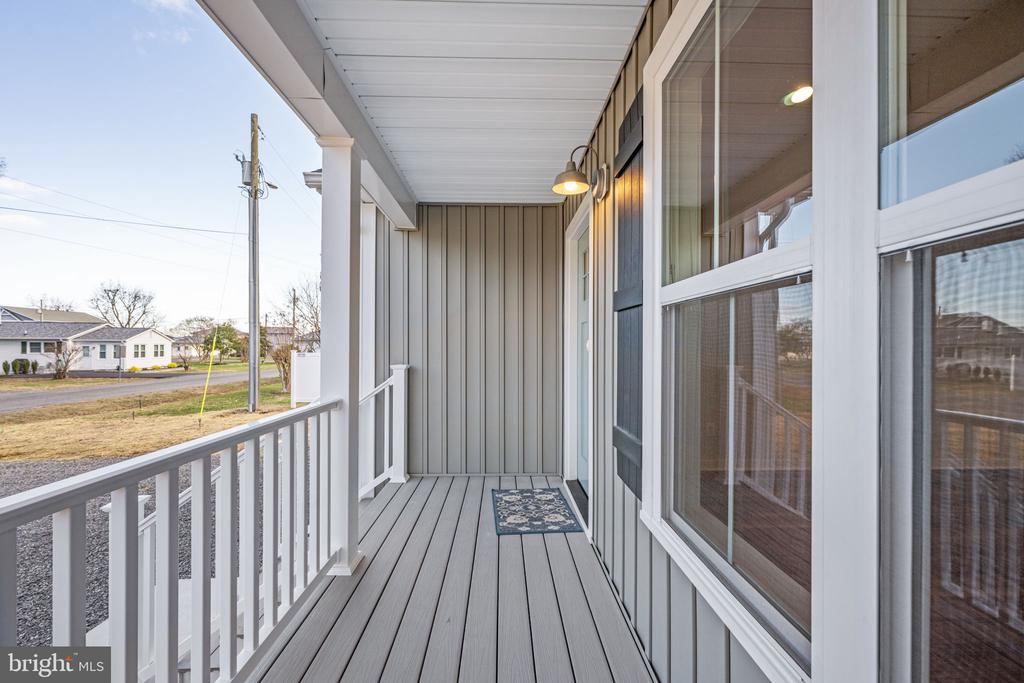 390 MONTICELLO DRIVE