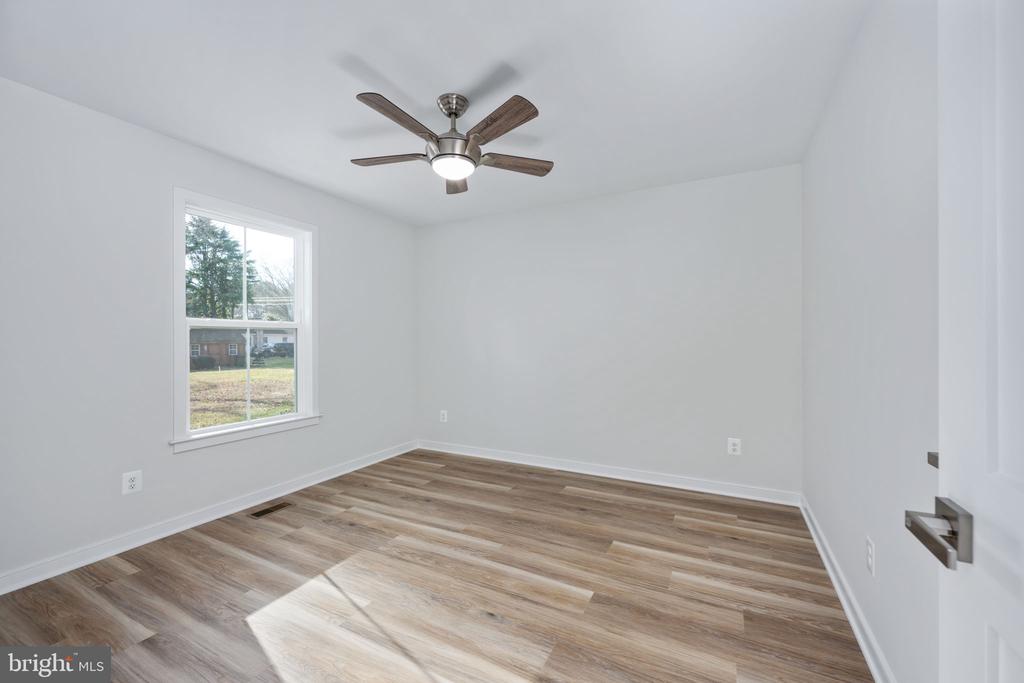 390 MONTICELLO DRIVE
