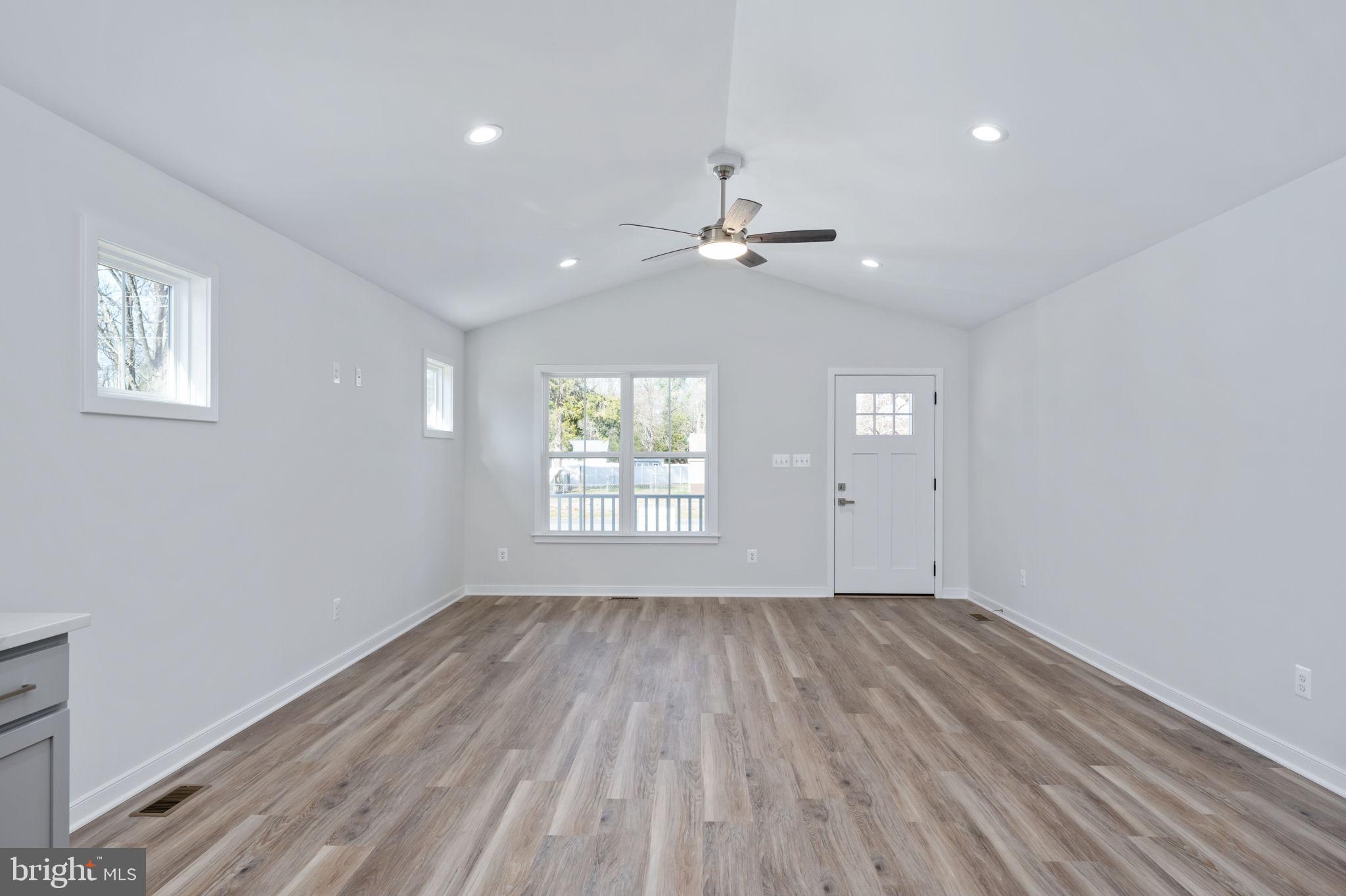 390 MONTICELLO DRIVE