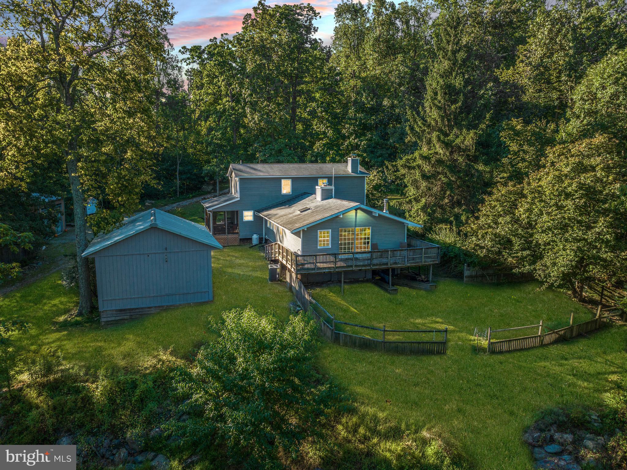 209 Skyhorse Ln