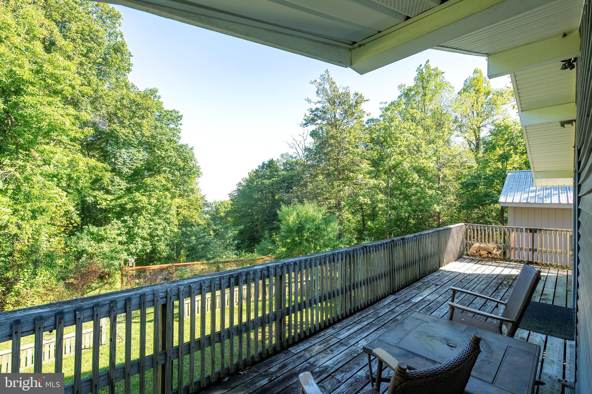 209 Skyhorse Ln