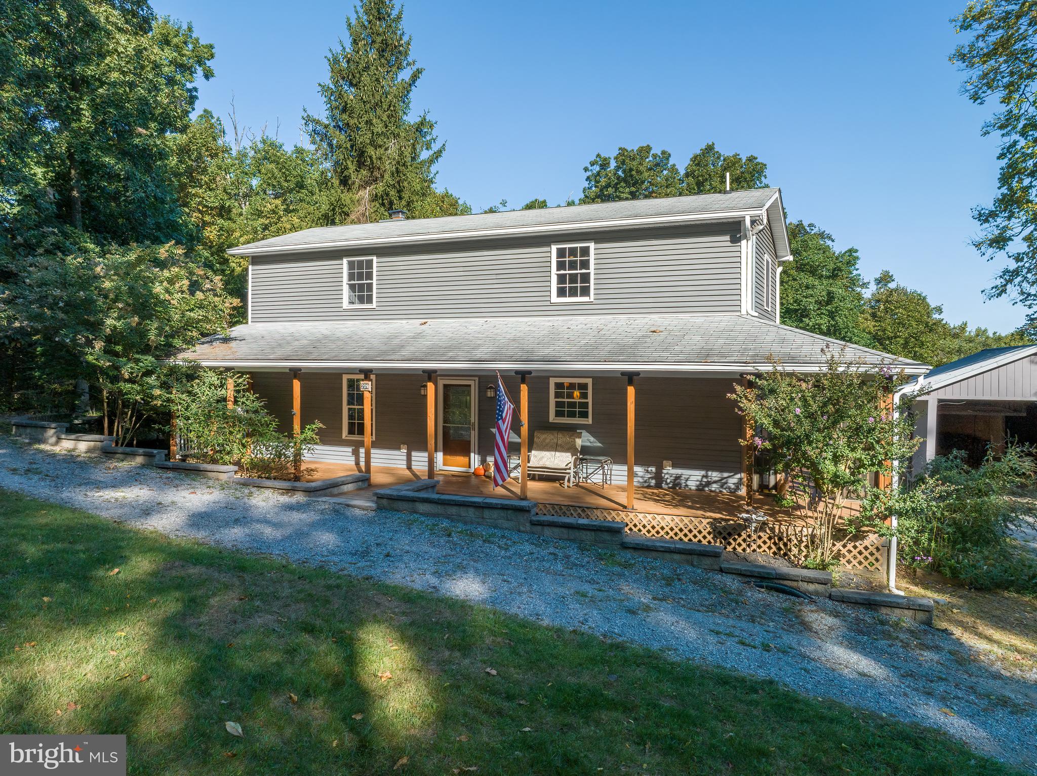 209 Skyhorse Ln