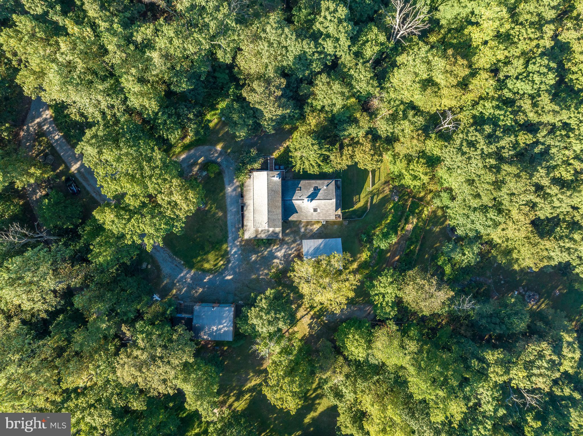 209 Skyhorse Ln