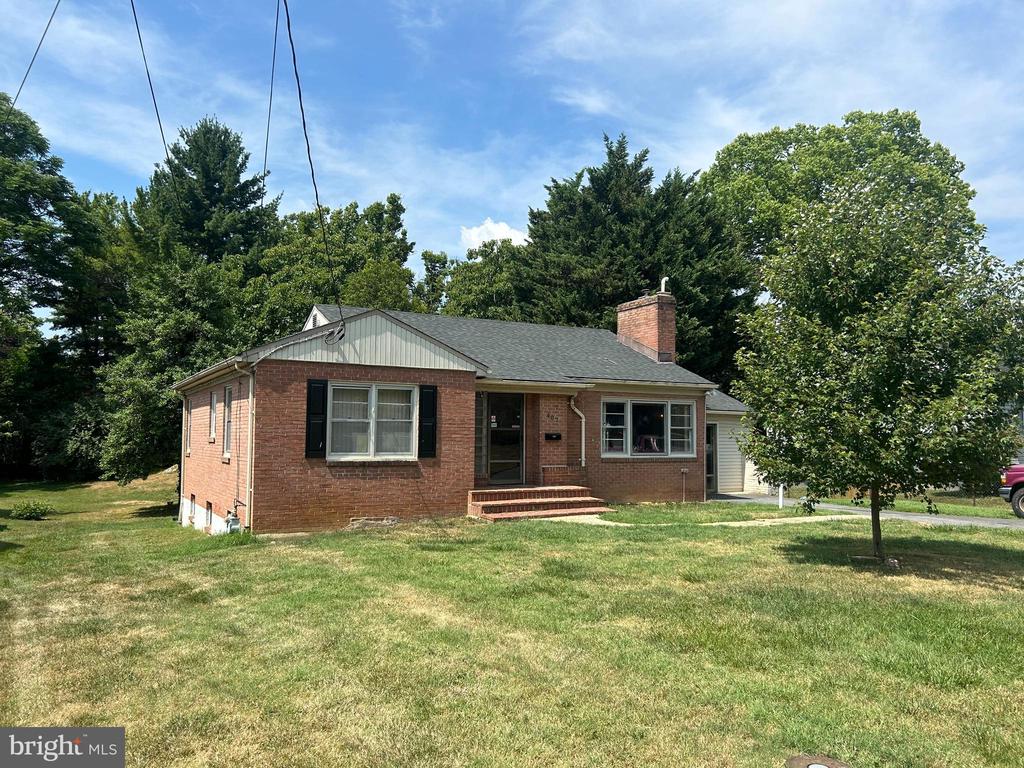 407 Walnut St