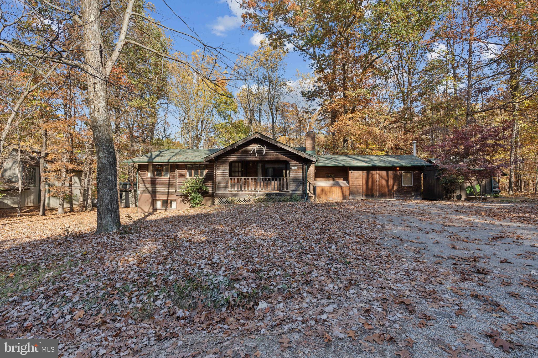 88 White Oak Ln