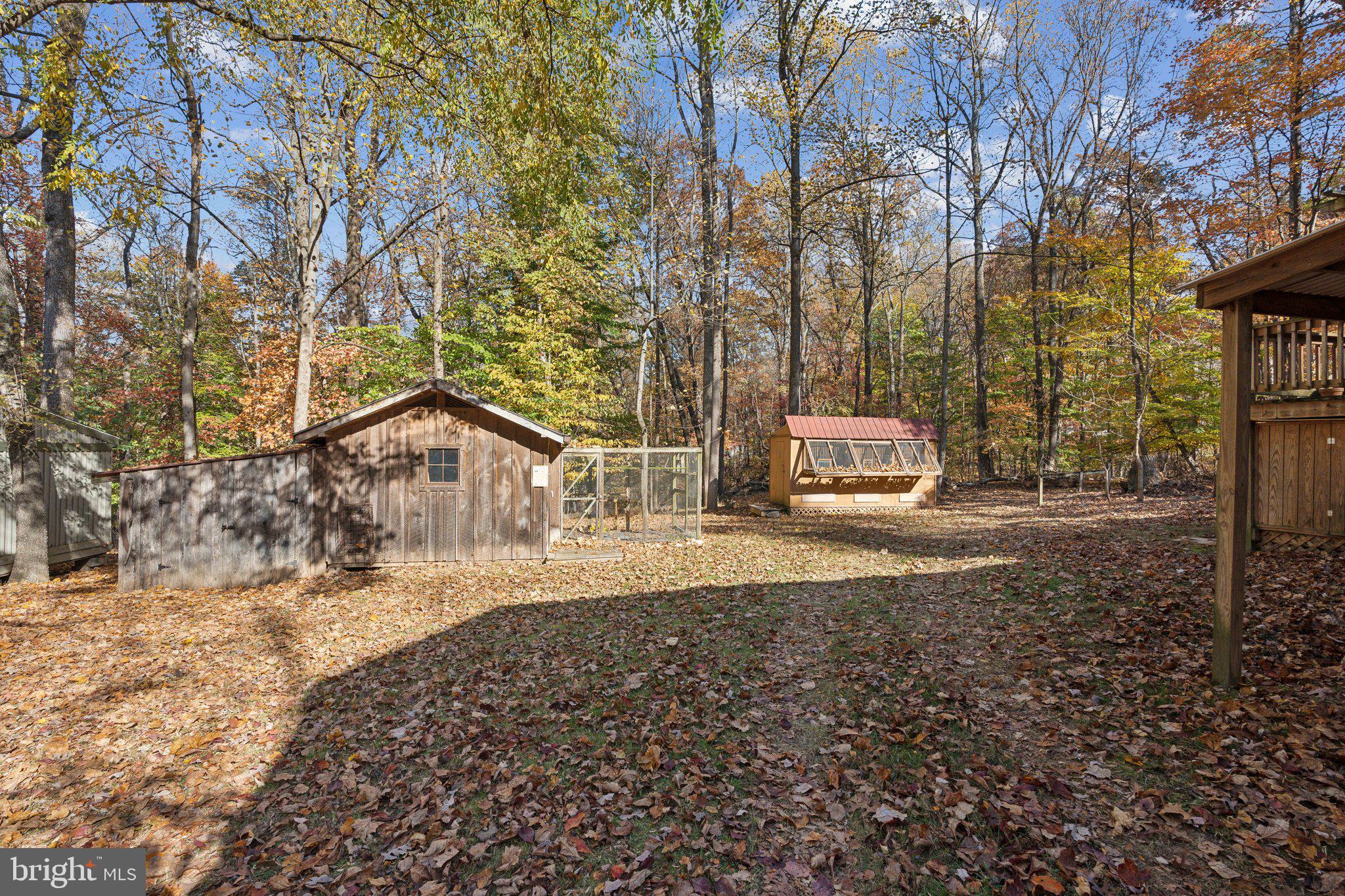88 White Oak Ln