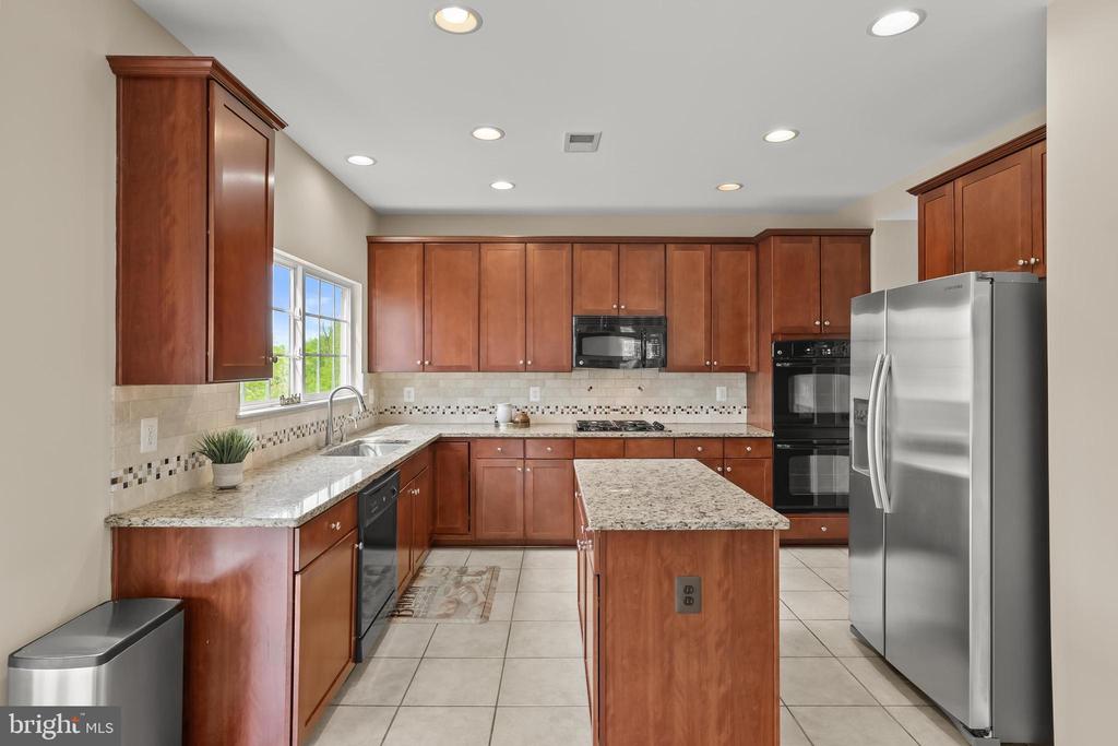 209 Jolliffe Cir