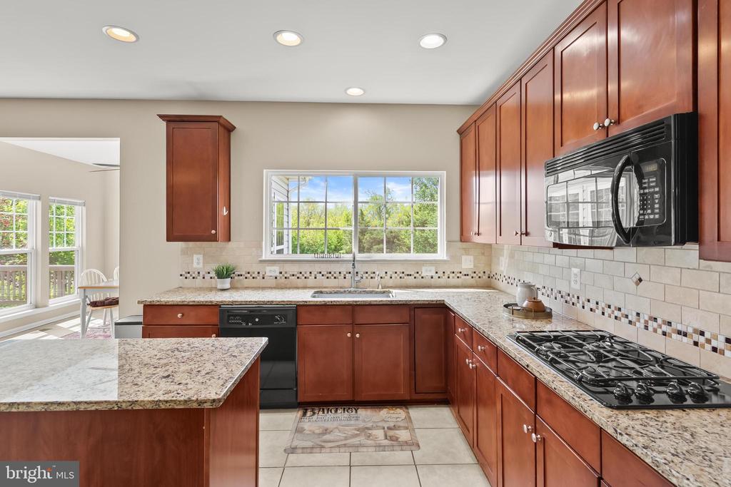 209 Jolliffe Cir